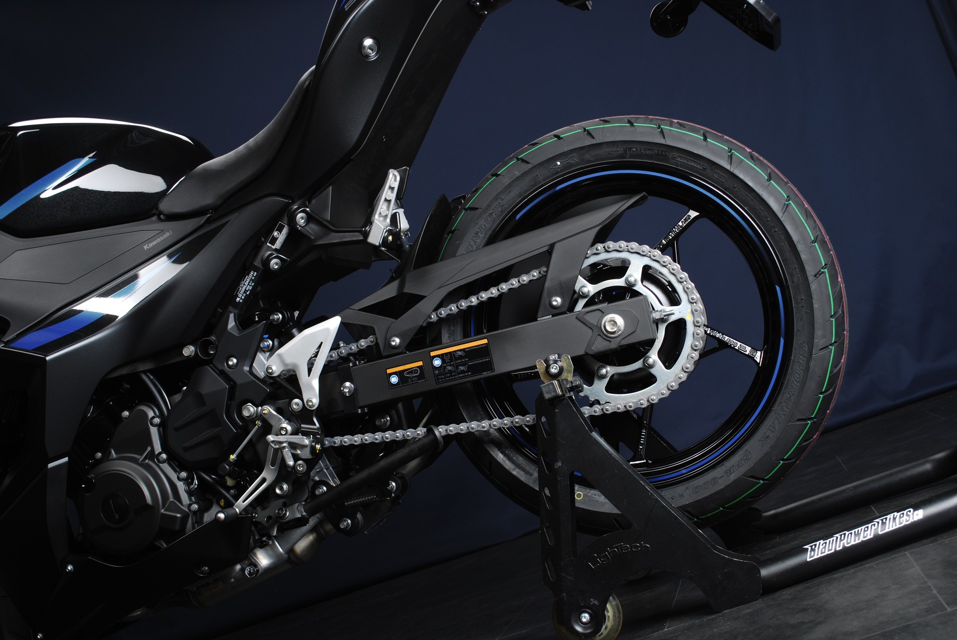 KAWASAKI Ninja 500 SE MY26-image-10