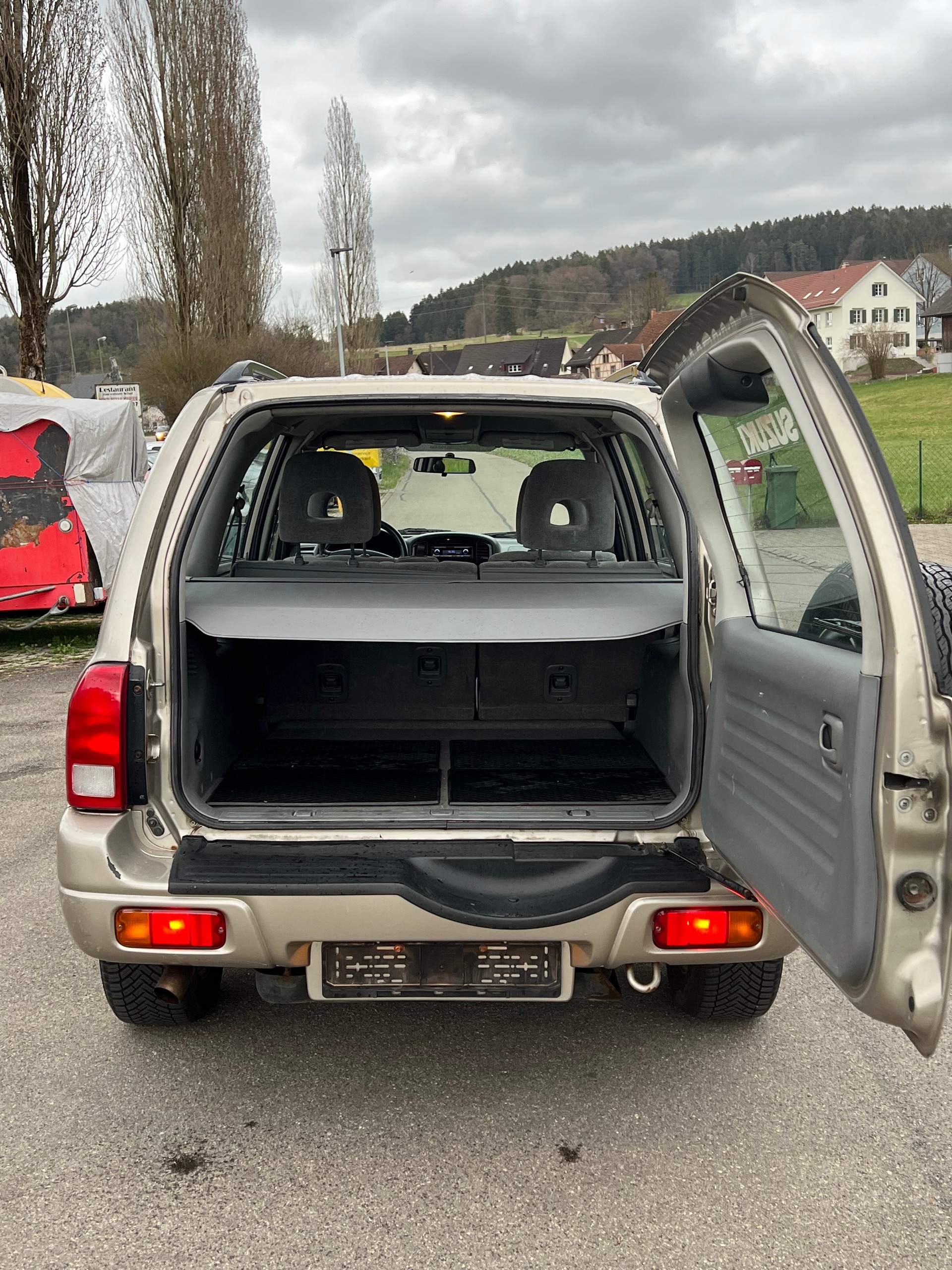 SUZUKI Grand Vitara 2.7 V6 Wagon-image-6