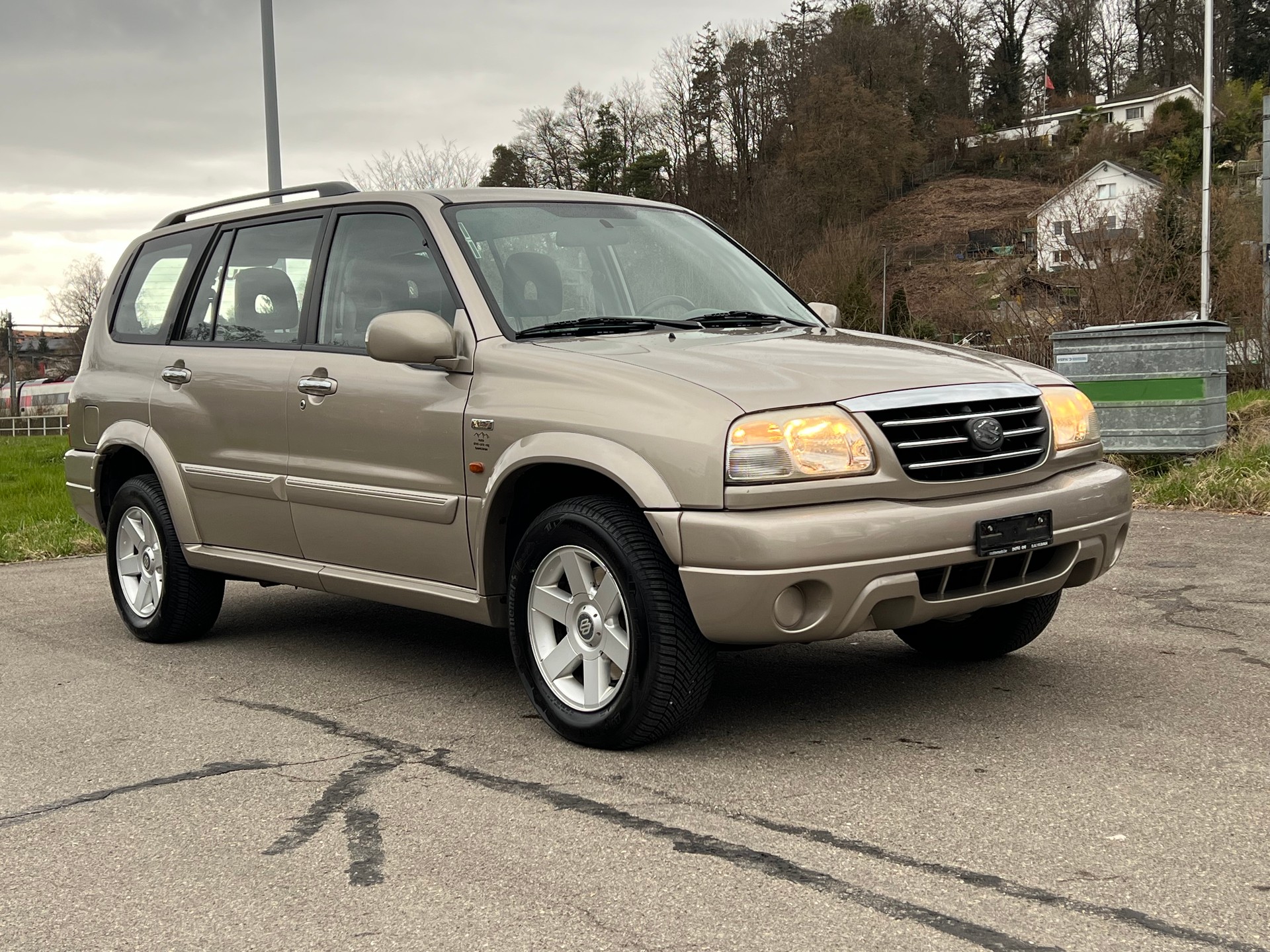SUZUKI Grand Vitara 2.7 V6 Wagon-image-1