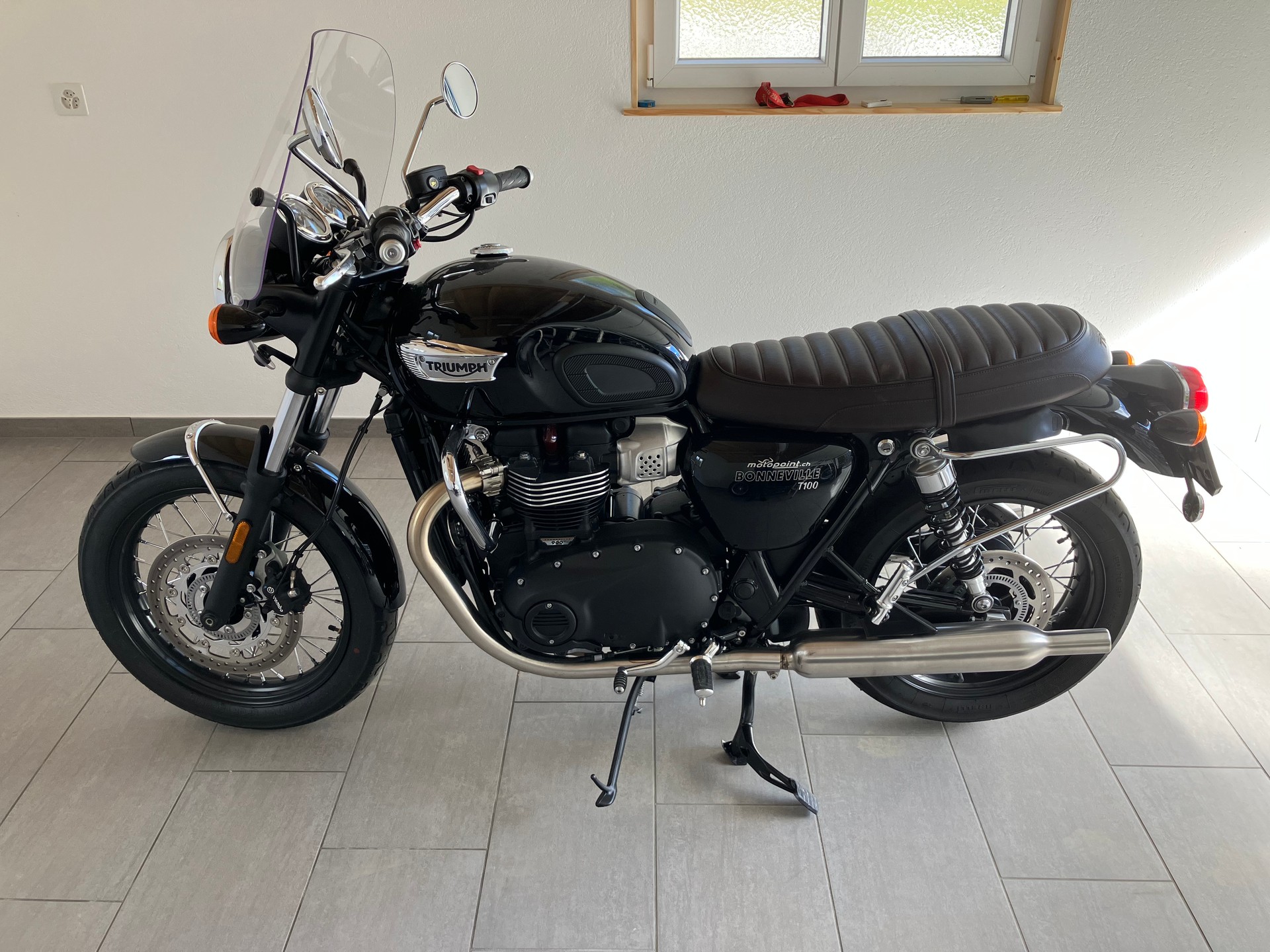 TRIUMPH Bonneville 900 T 100-image-6