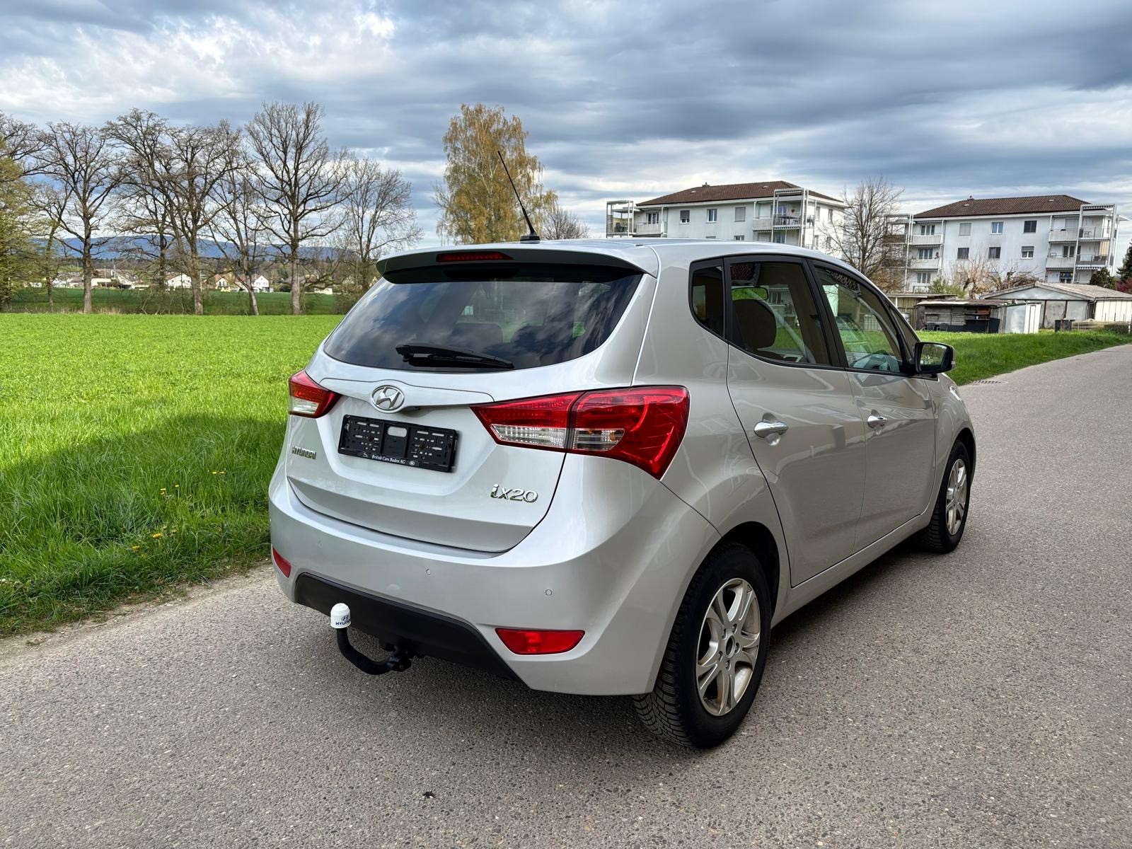 HYUNDAI iX20 1.6 Vertex Automatic-image-4