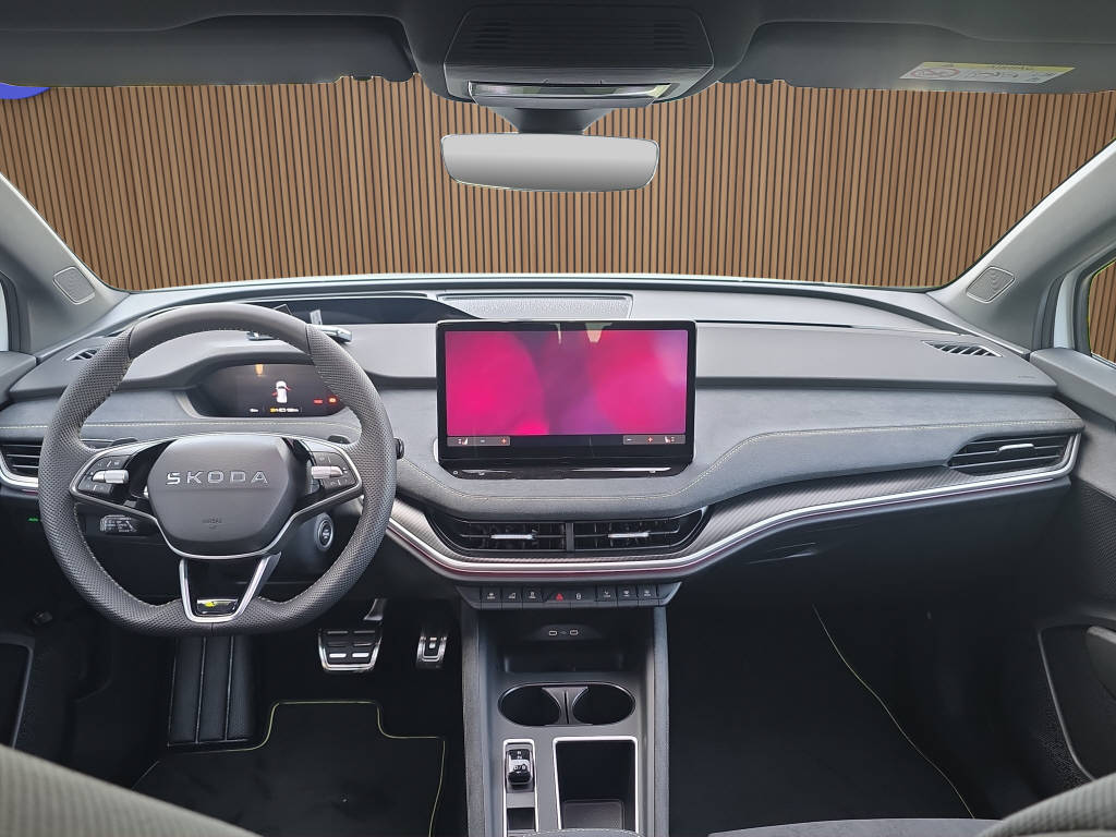 SKODA Elroq RS-MAXX 4x4-image-17