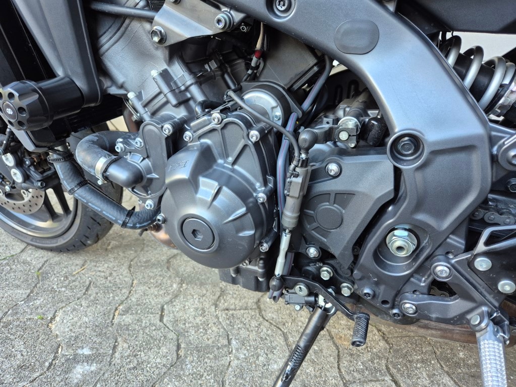 YAMAHA MT-09-image-5