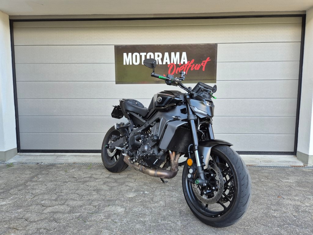 YAMAHA MT-09-image-1