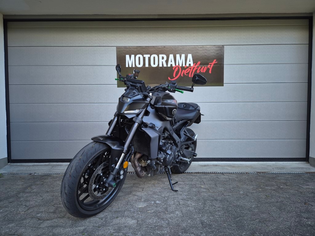 YAMAHA MT-09-image-3