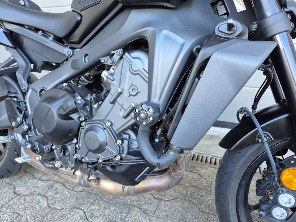 YAMAHA MT-09-image-4