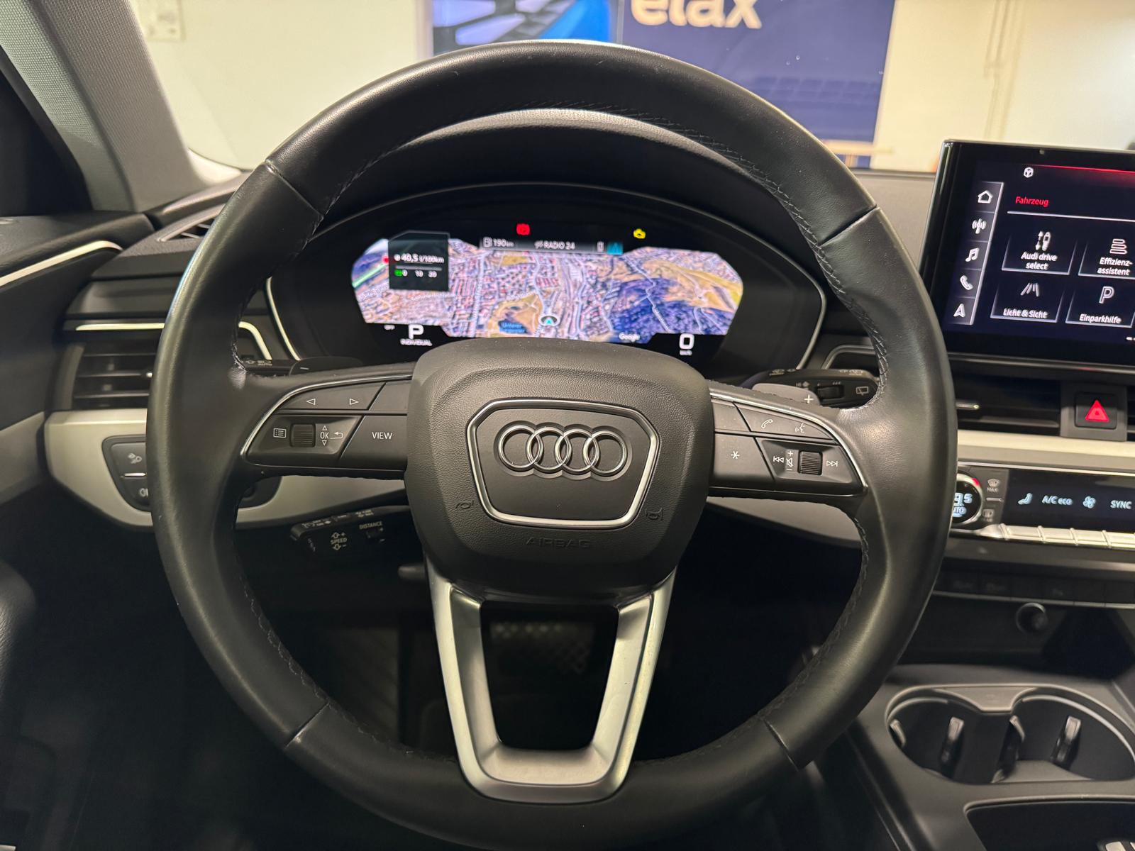 AUDI A4 Avant 2.0 40 TDI S Line quattro S-Tronic-image-12