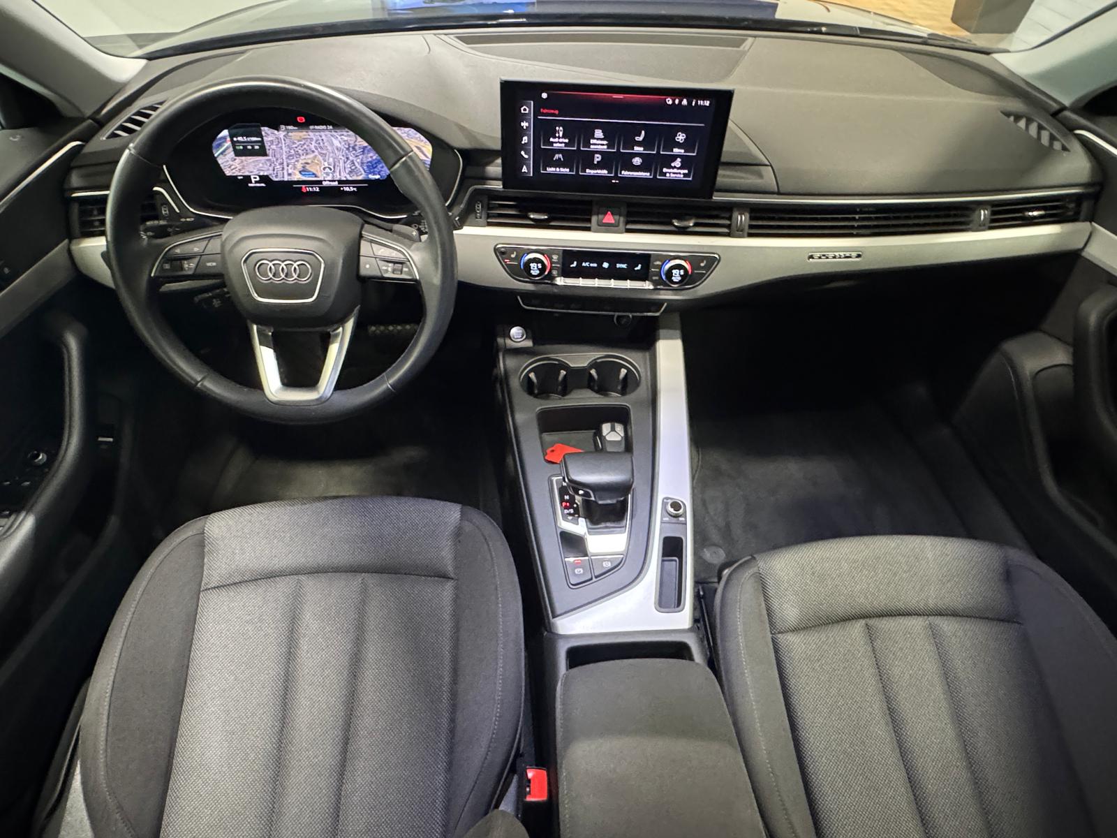 AUDI A4 Avant 2.0 40 TDI S Line quattro S-Tronic-image-11