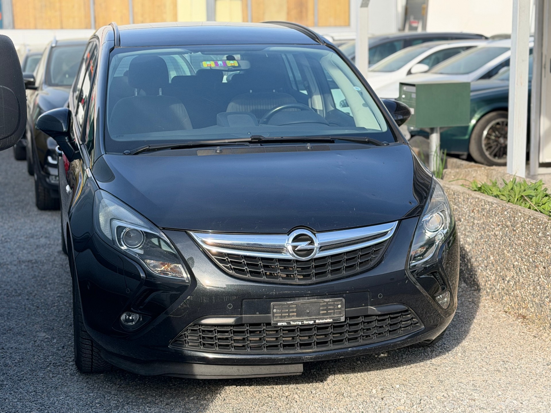 OPEL Zafira Tourer 2.0 CDTi-image-2
