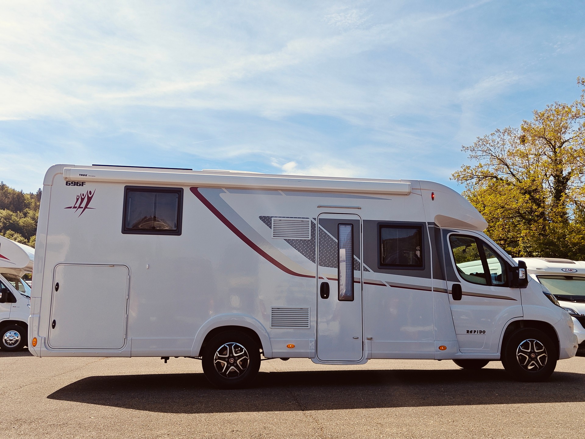 FIAT Rapido SERIE 6 696 F - Automat -- Queensbett XL -- Hubbett -- Solar & Lithium -- Dachklima -- Bodenheizung -- Clesana WC-showroom-element-2