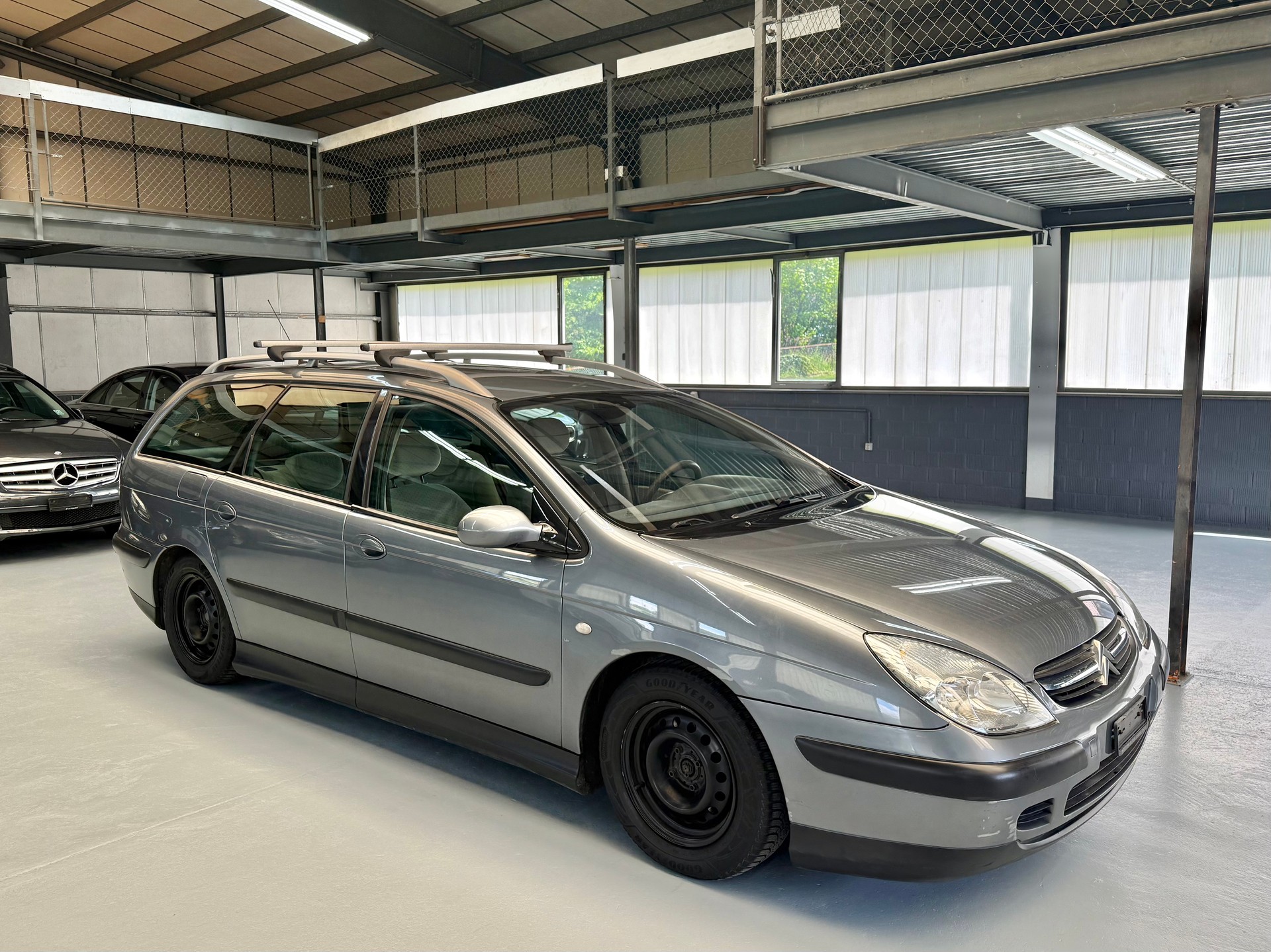 CITROEN C5 Break 2.0i 16V SX Automatic-image-2