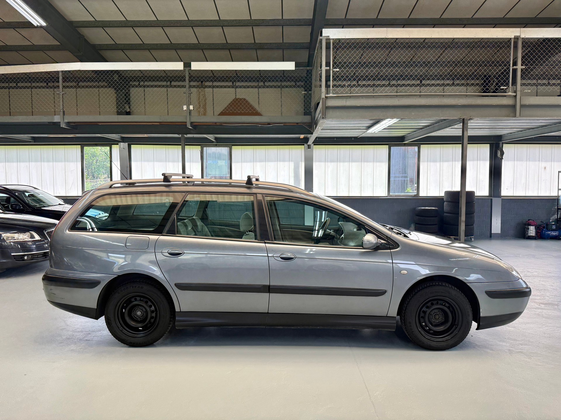 CITROEN C5 Break 2.0i 16V SX Automatic-image-3
