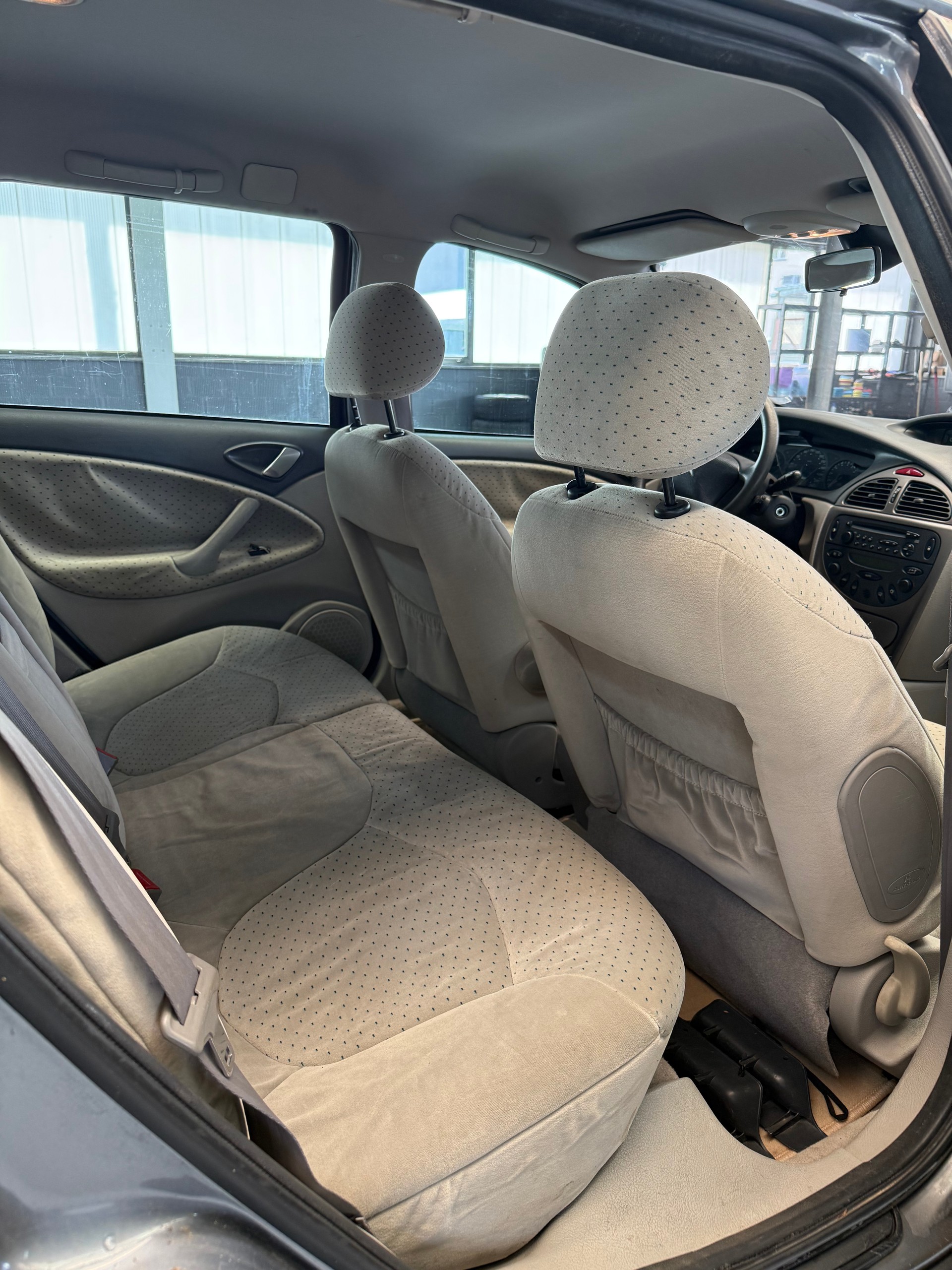 CITROEN C5 Break 2.0i 16V SX Automatic-image-9