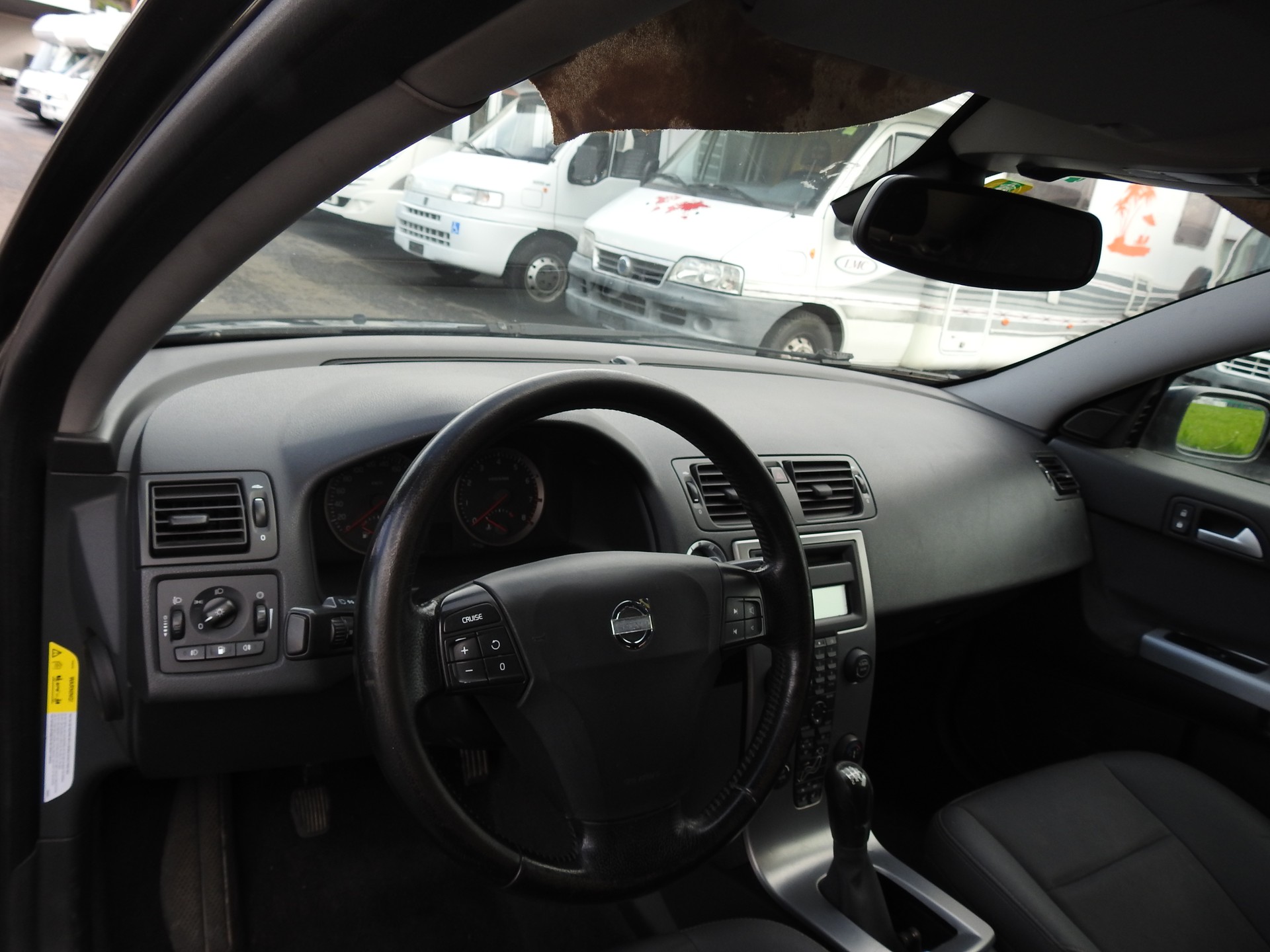 VOLVO S40 T5 Momentum-image-10
