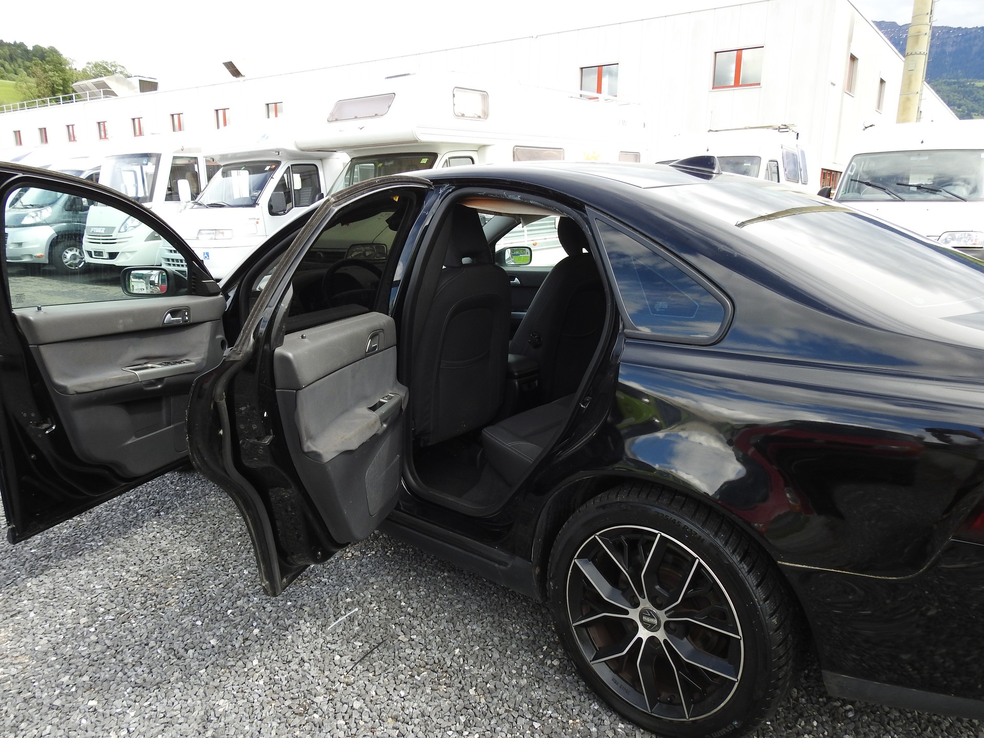 VOLVO S40 T5 Momentum-image-14