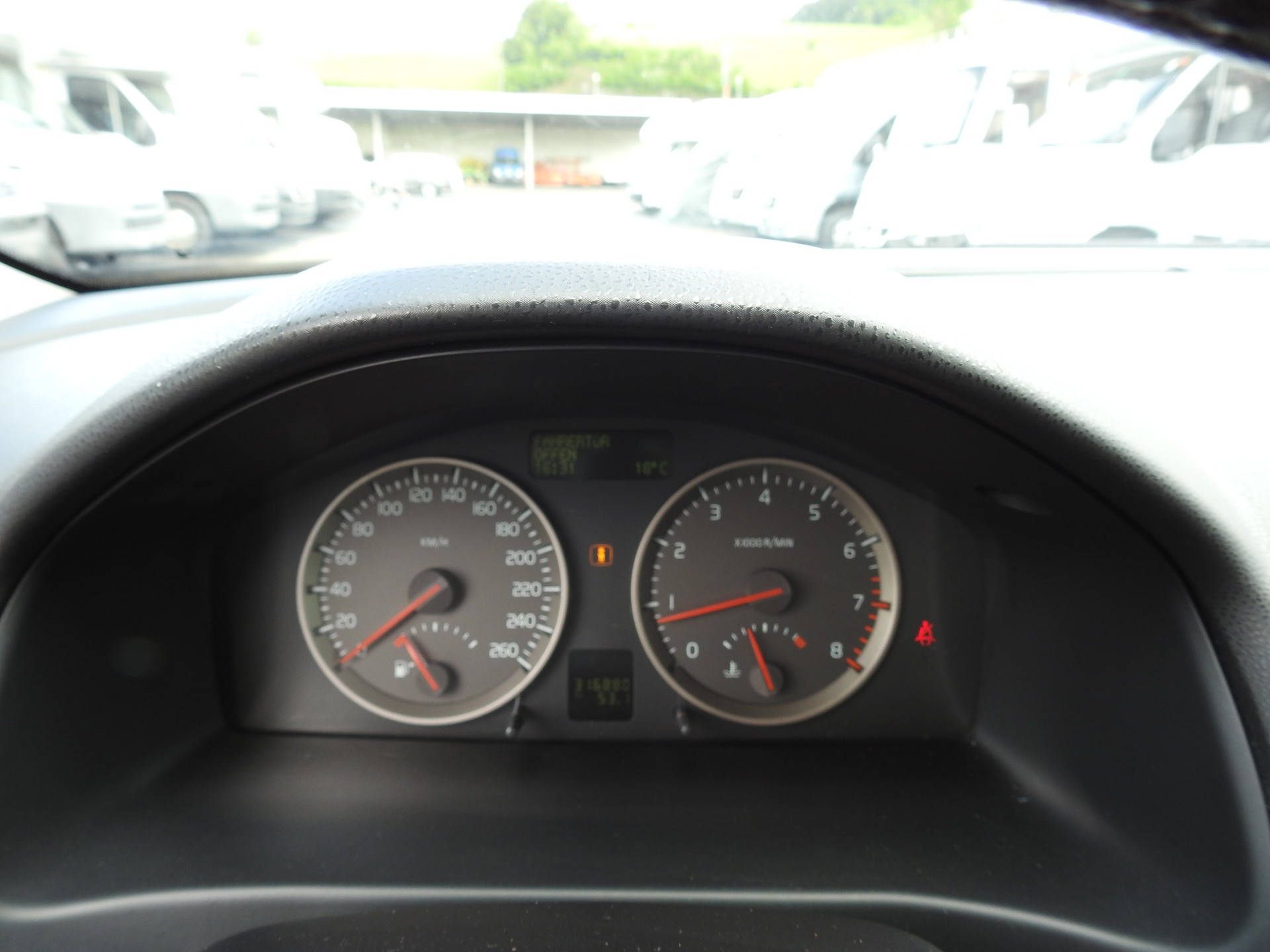 VOLVO S40 T5 Momentum-image-24