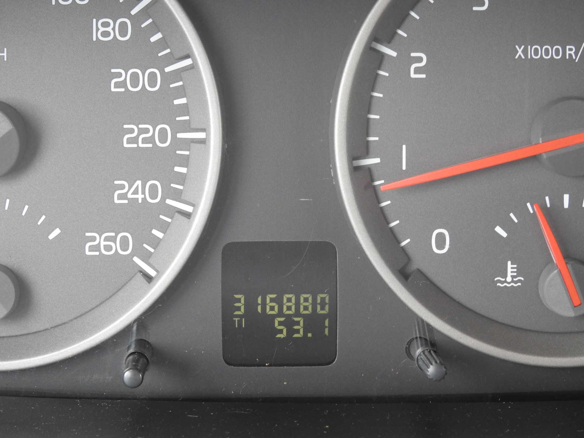 VOLVO S40 T5 Momentum-image-20