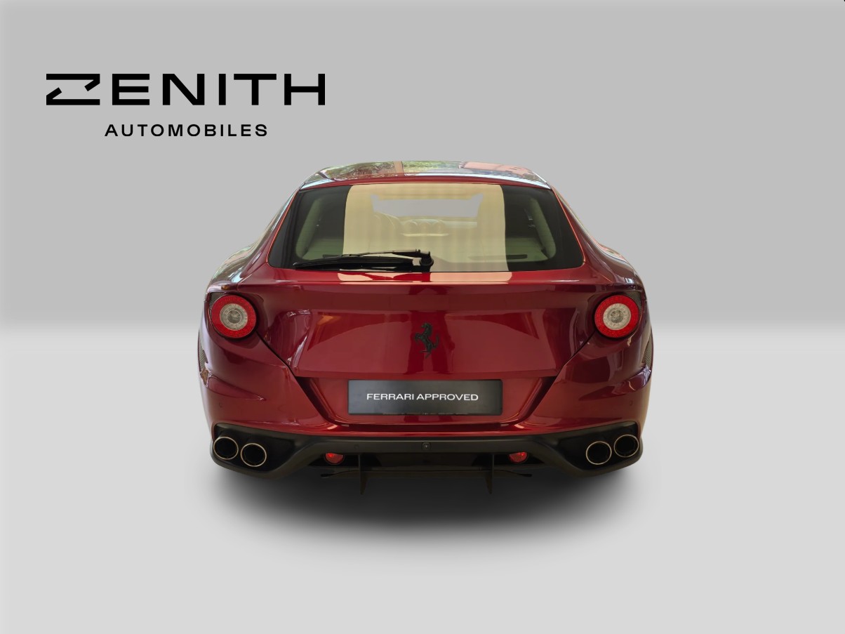 FERRARI FF-image-5