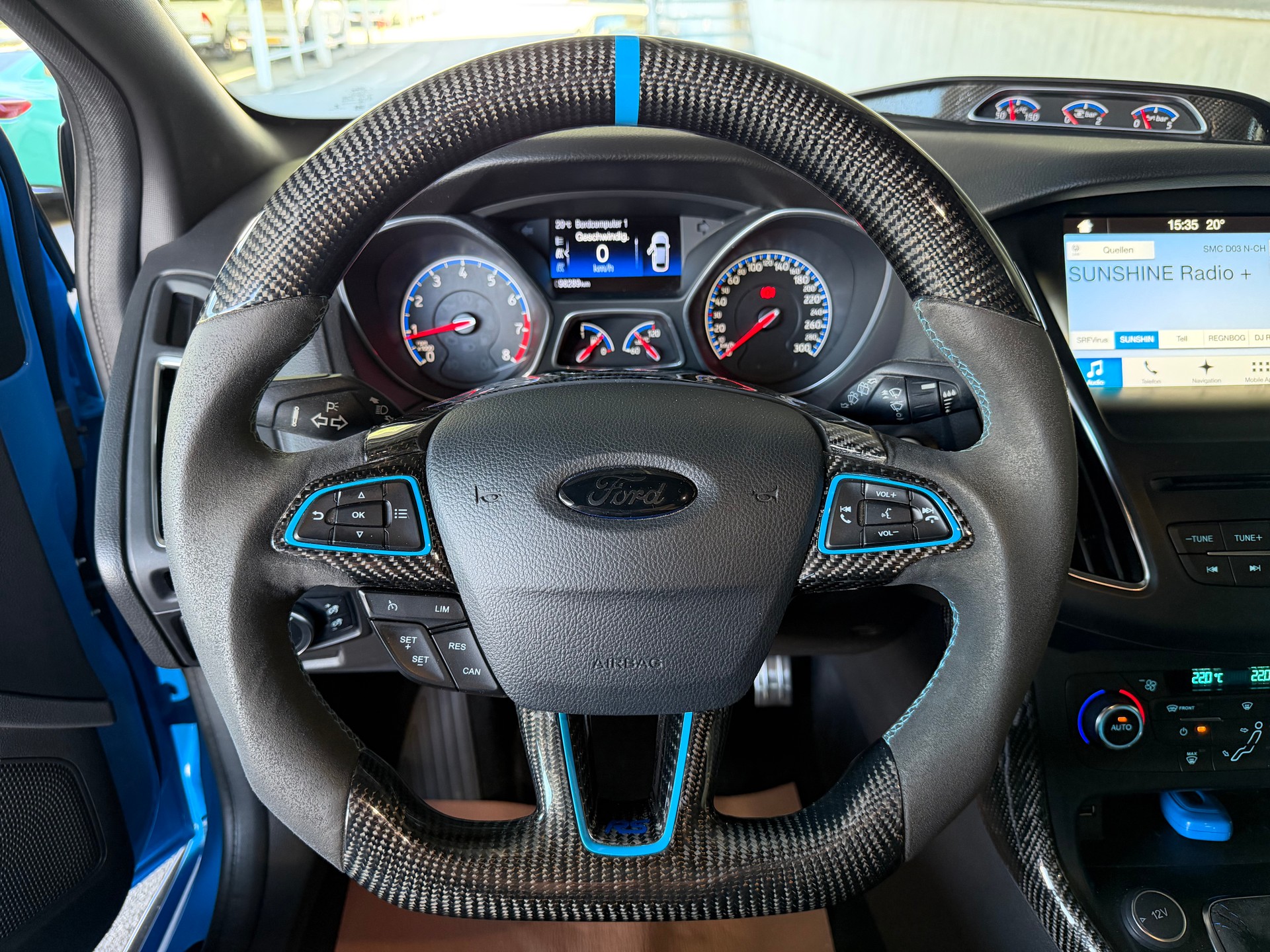 FORD Focus 2.3 EcoBoost RS+ AWD ON POINT-image-27