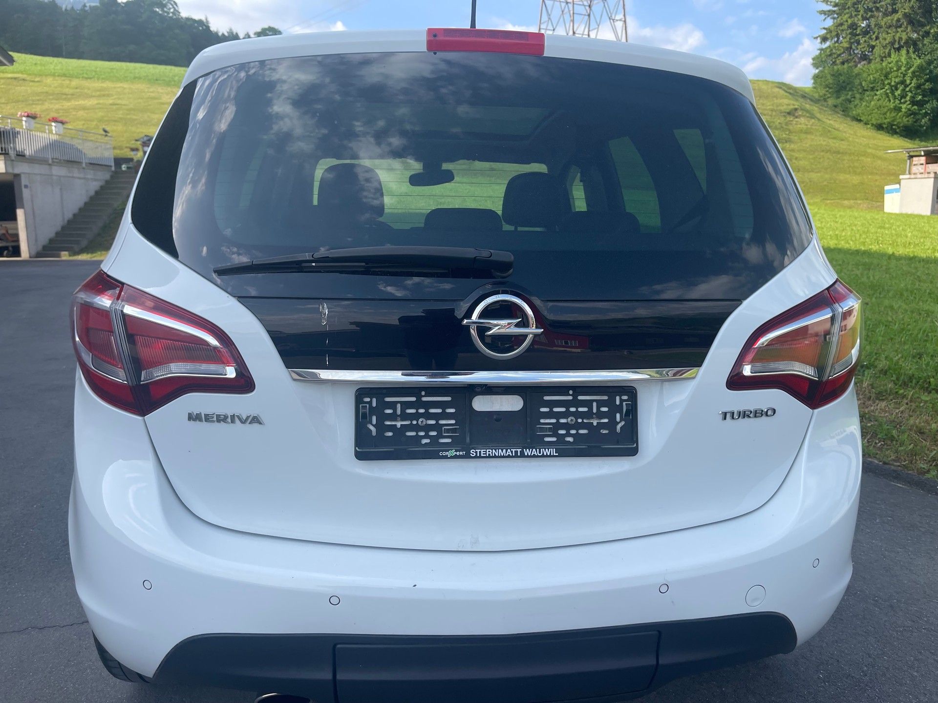 OPEL Meriva 1.4 Turbo Active Edition Automatic-image-6