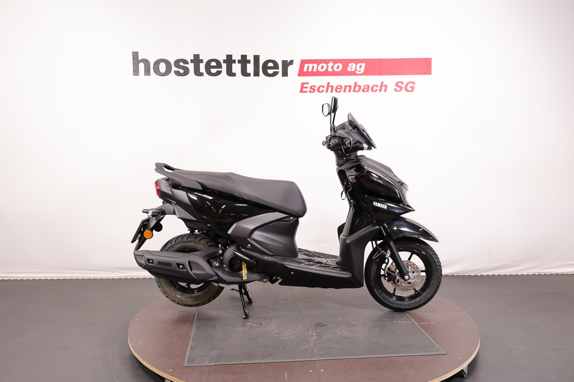 YAMAHA RayZR-image-1