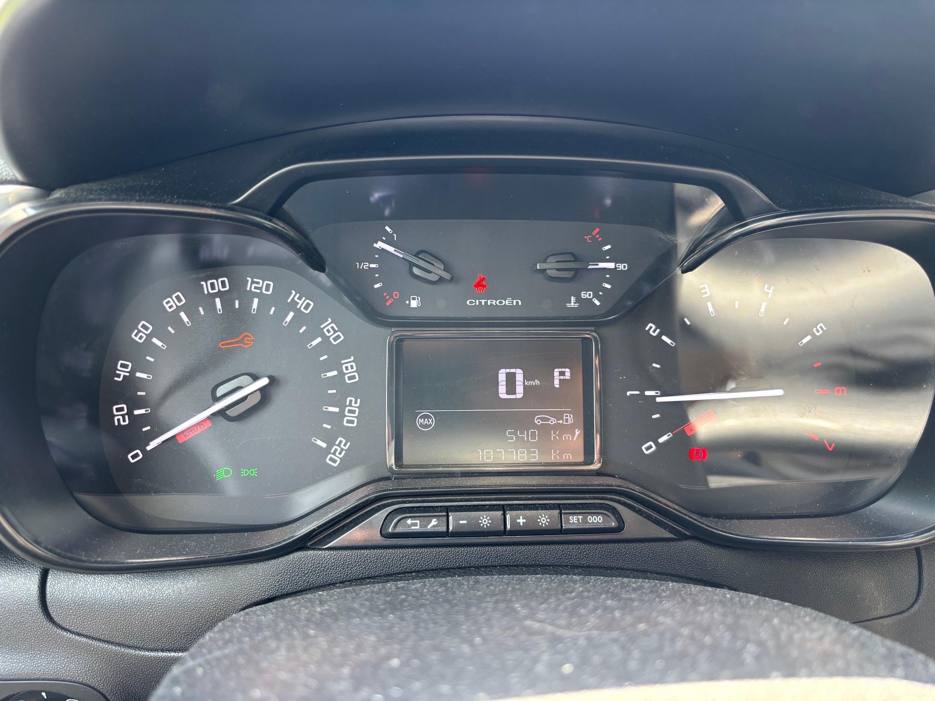 CITROEN C3 1.2 PureTech Swiss Edition-image-9