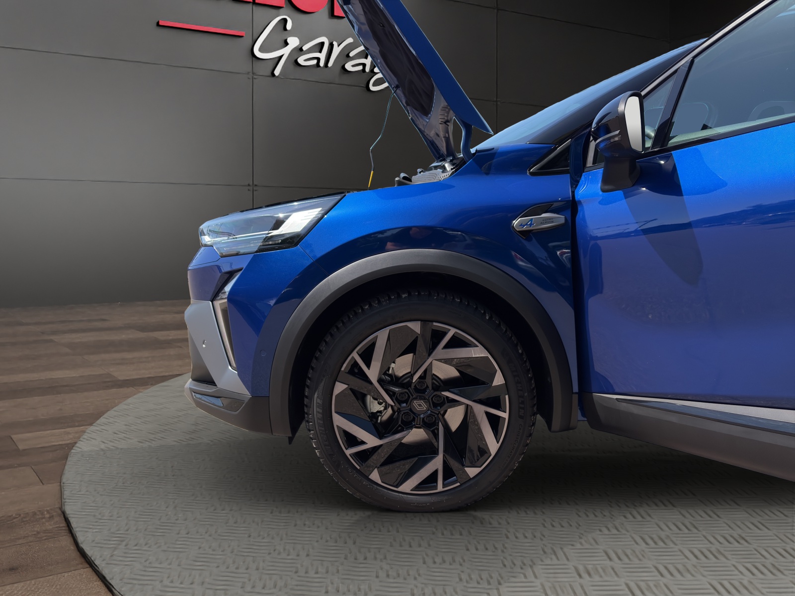 RENAULT Captur 1.6 E-Tech 145 Esprit Alpine DHT-image-15