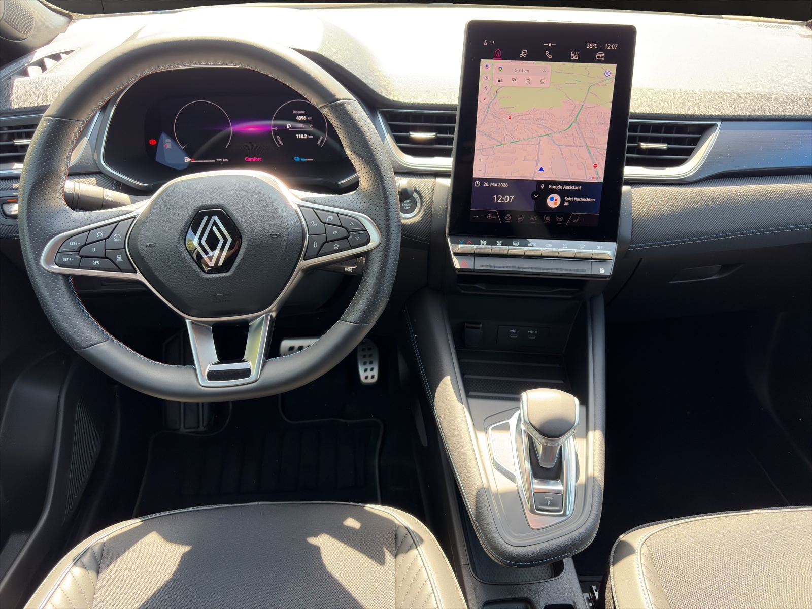 RENAULT Captur 1.6 E-Tech 145 Esprit Alpine DHT-image-9