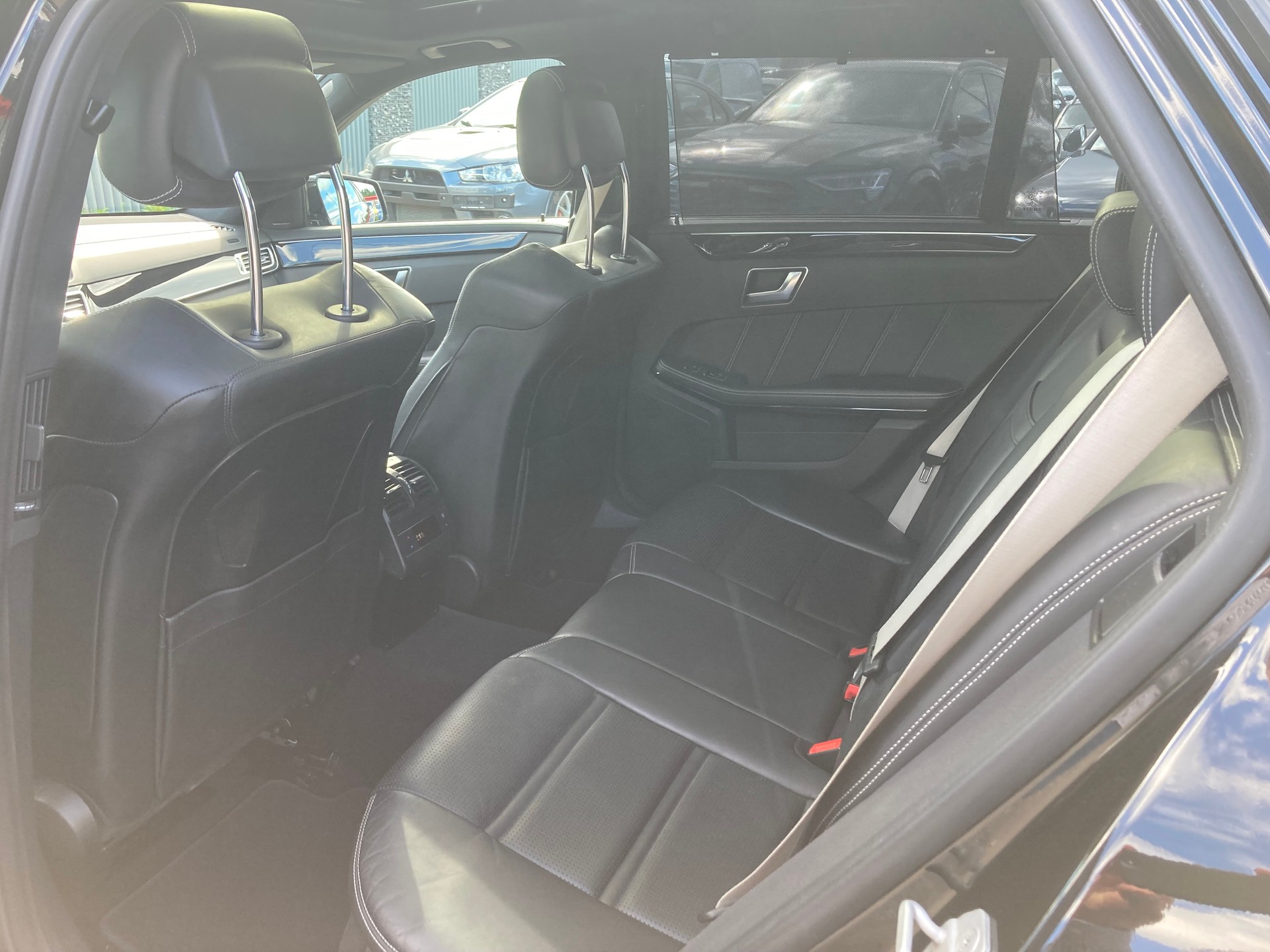 MERCEDES-BENZ E 63 AMG S 4Matic Speedshift Driver Package-image-7