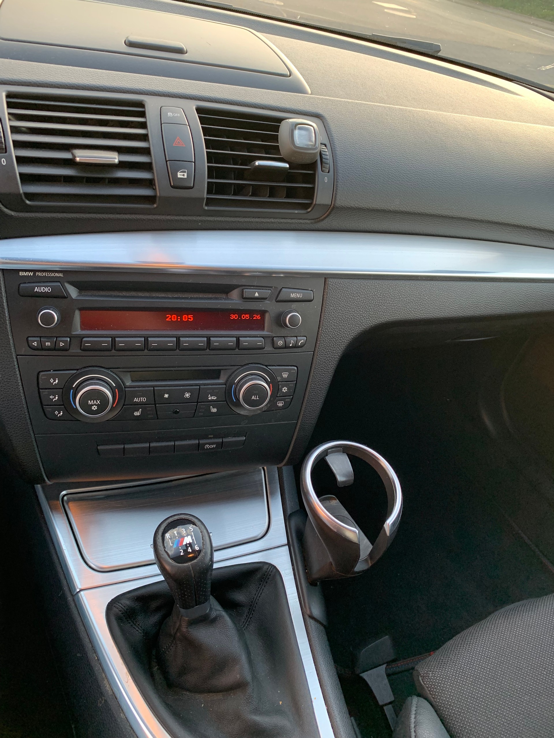 BMW 120d Coupé-image-6