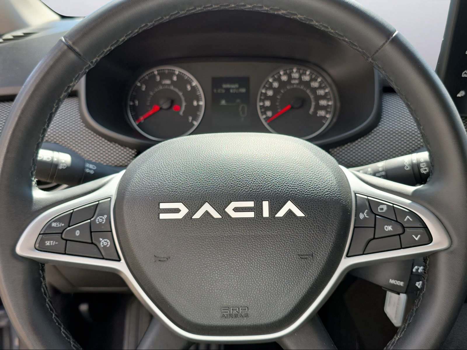 DACIA Sandero 1.0 TCe Expression-image-11