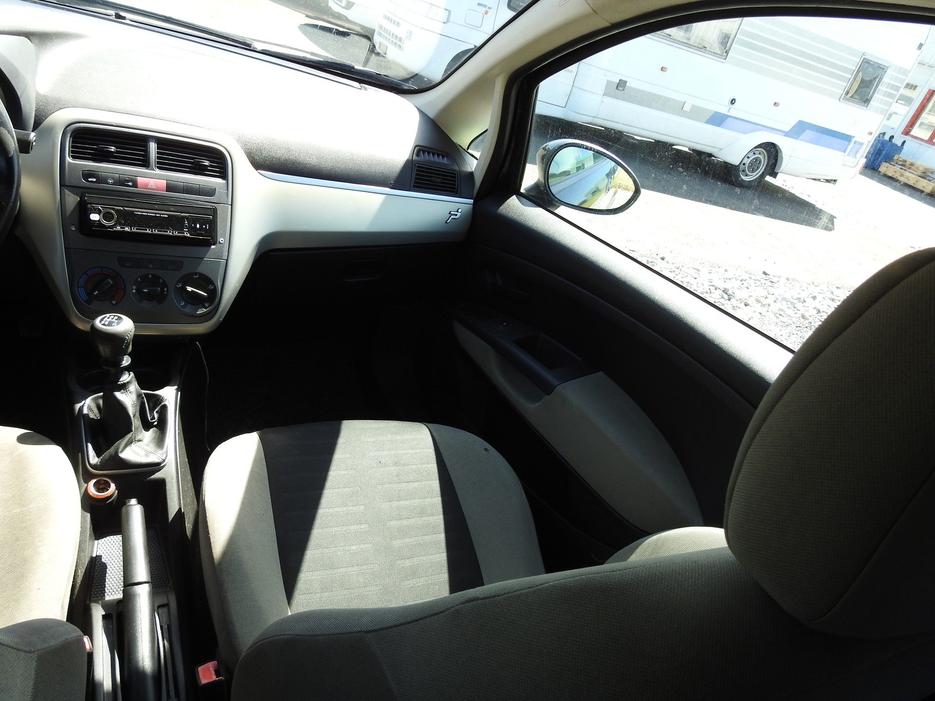 FIAT Punto 1.4 Active-image-16