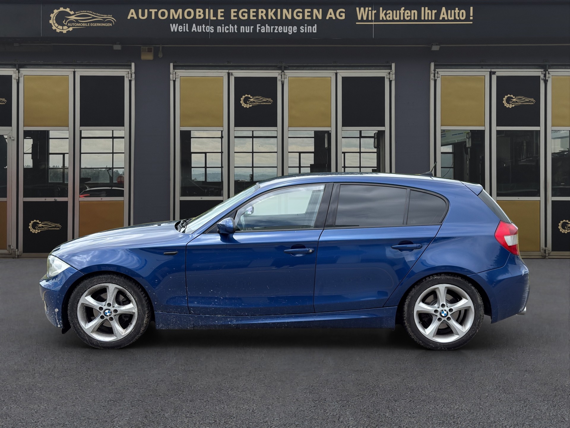 BMW 120i M-Sportpaket-image-7