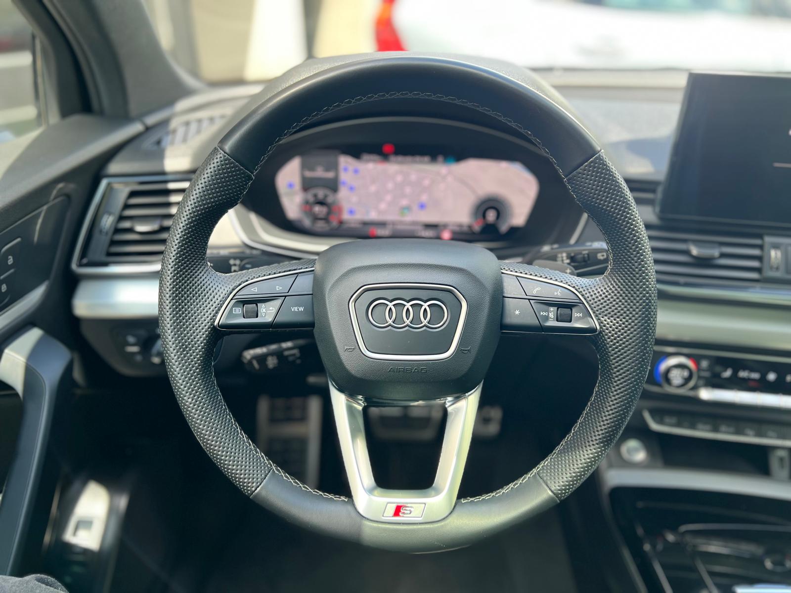 AUDI Q5 2.0 40 TDI S Line quattro S-Tronic-image-11