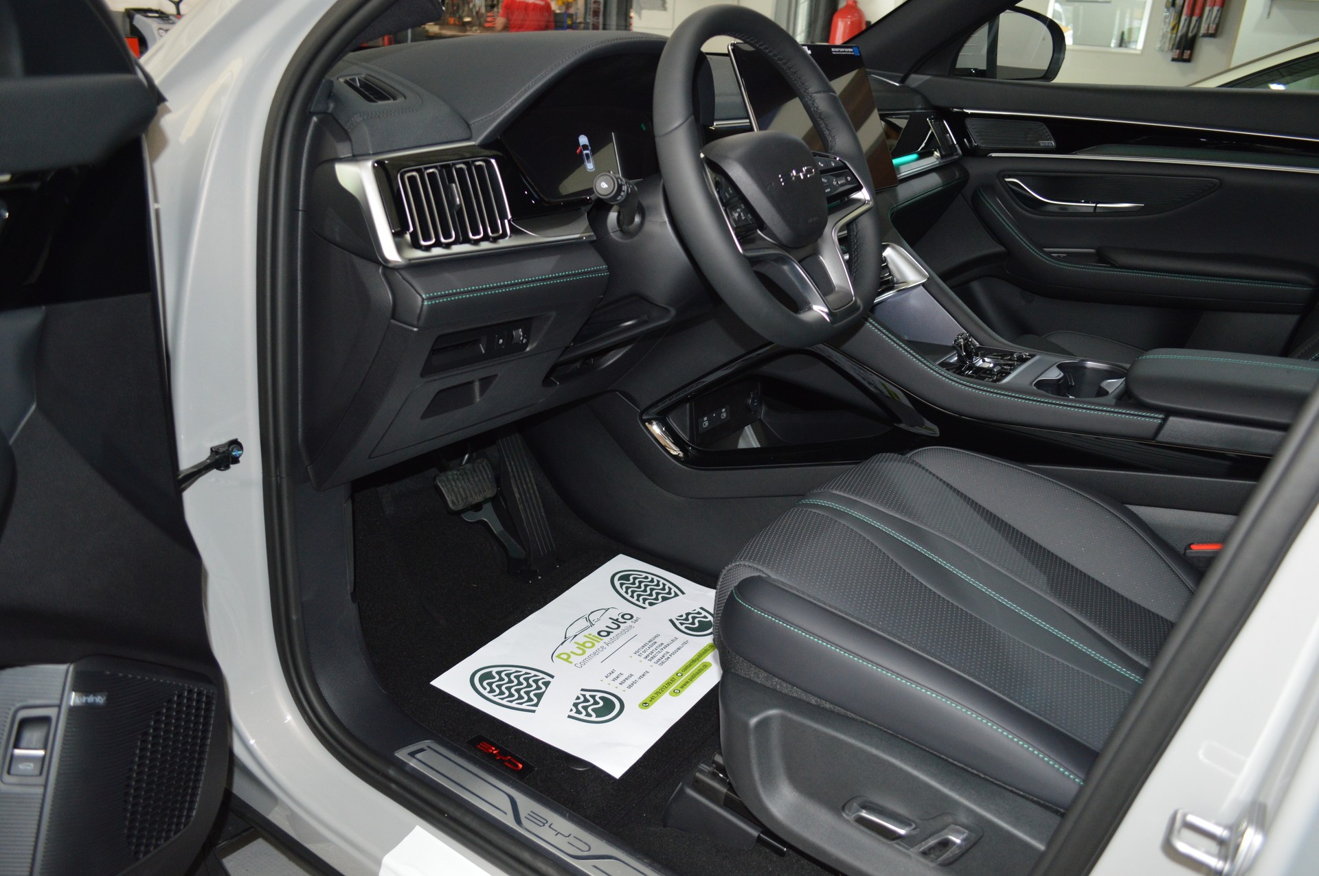 BYD Seal U DM-i Comfort-image-9