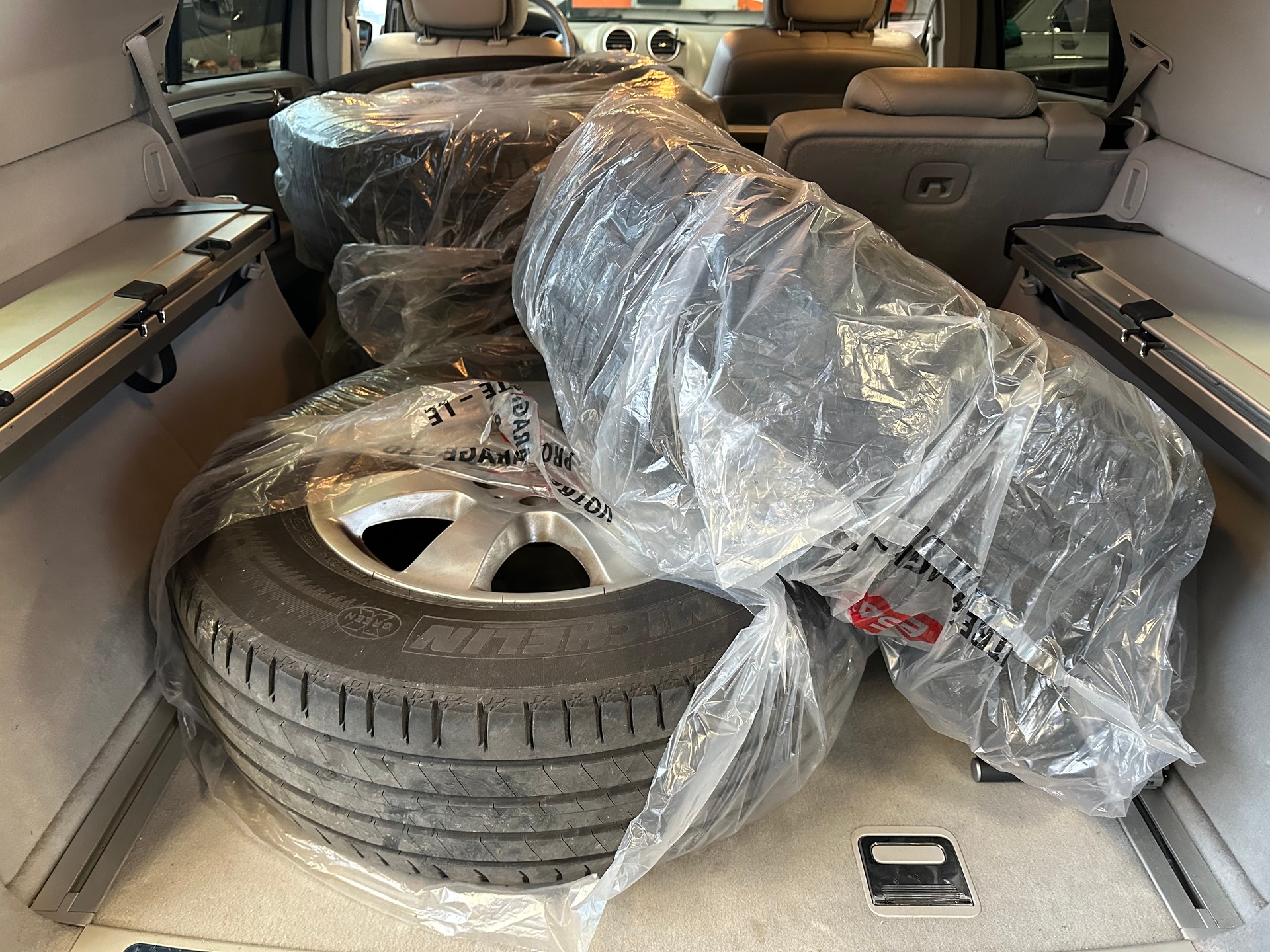 MERCEDES-BENZ ML 320 CDI 4Matic 7G-Tronic-image-12