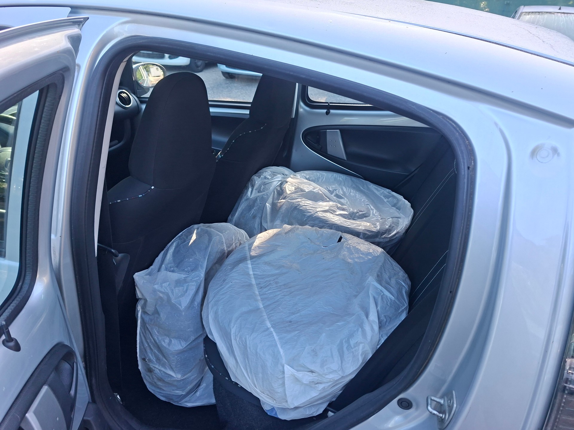 CITROEN C1 1.0i Séduction-image-8