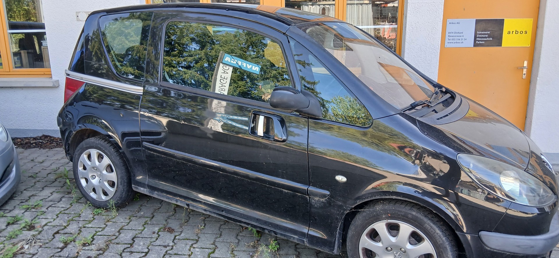 PEUGEOT 1007 1.6 Edition-image-5