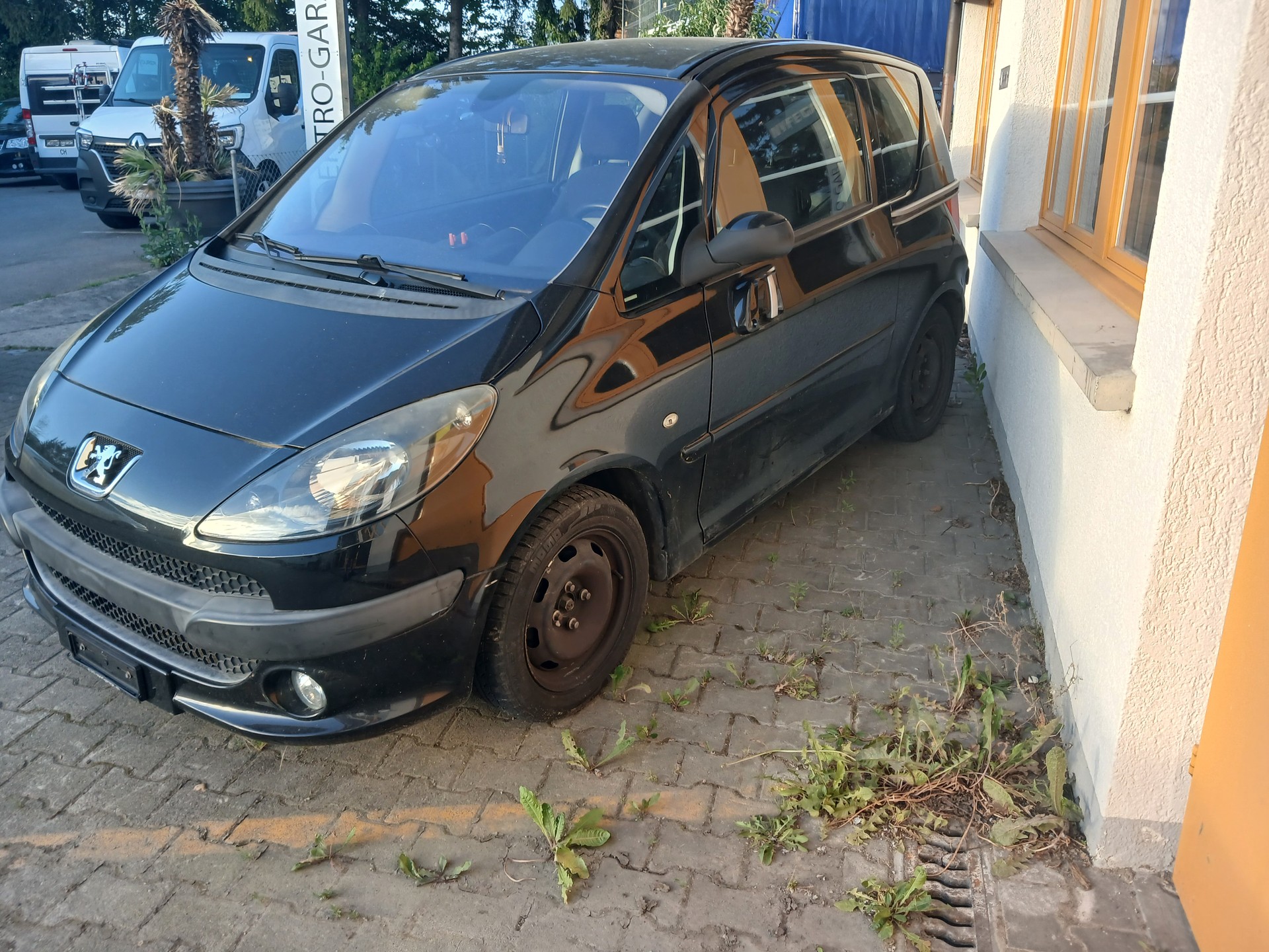 PEUGEOT 1007 1.6 Edition-image-1
