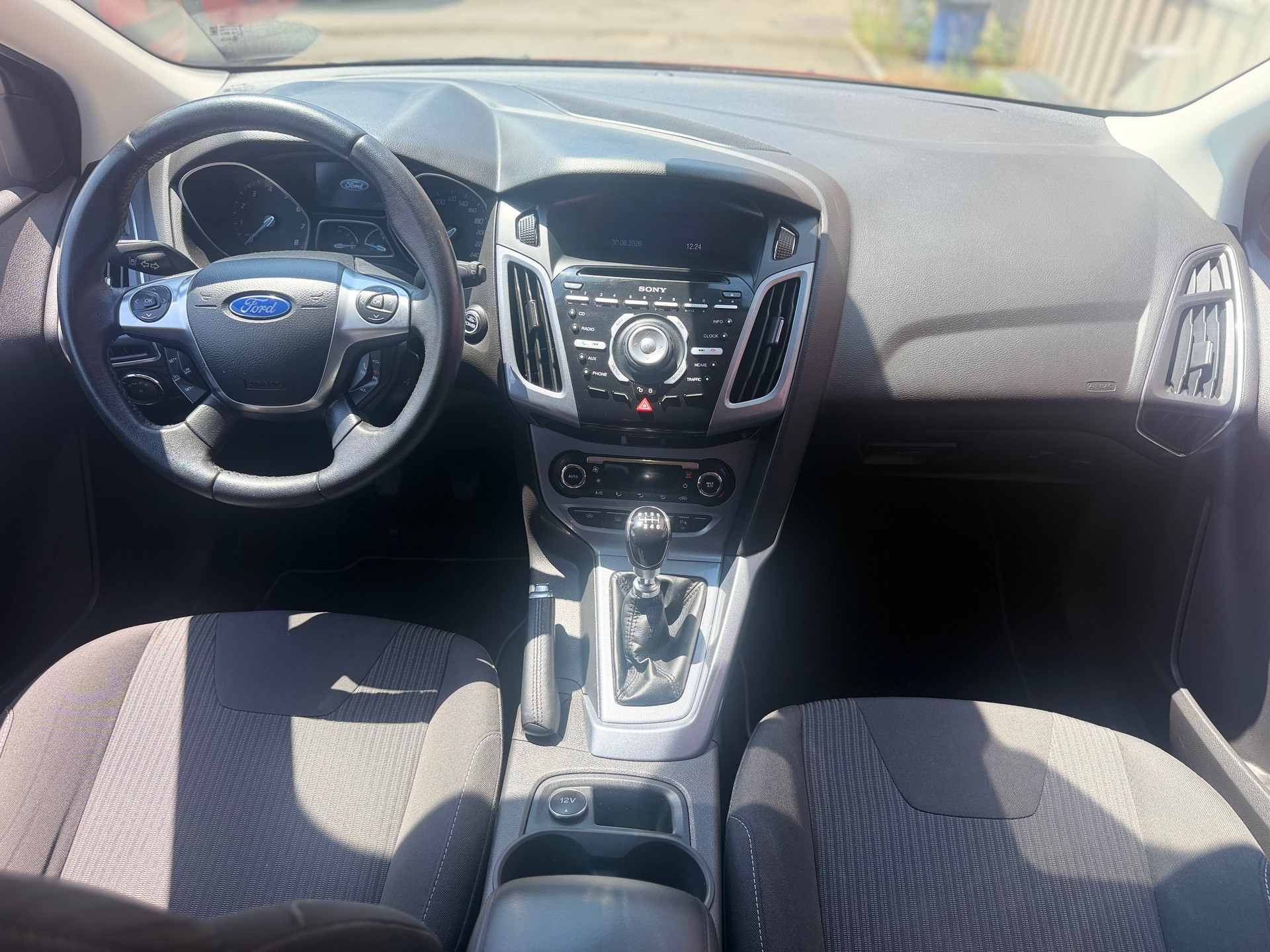 FORD Focus 1.0 SCTi Titanium-image-7