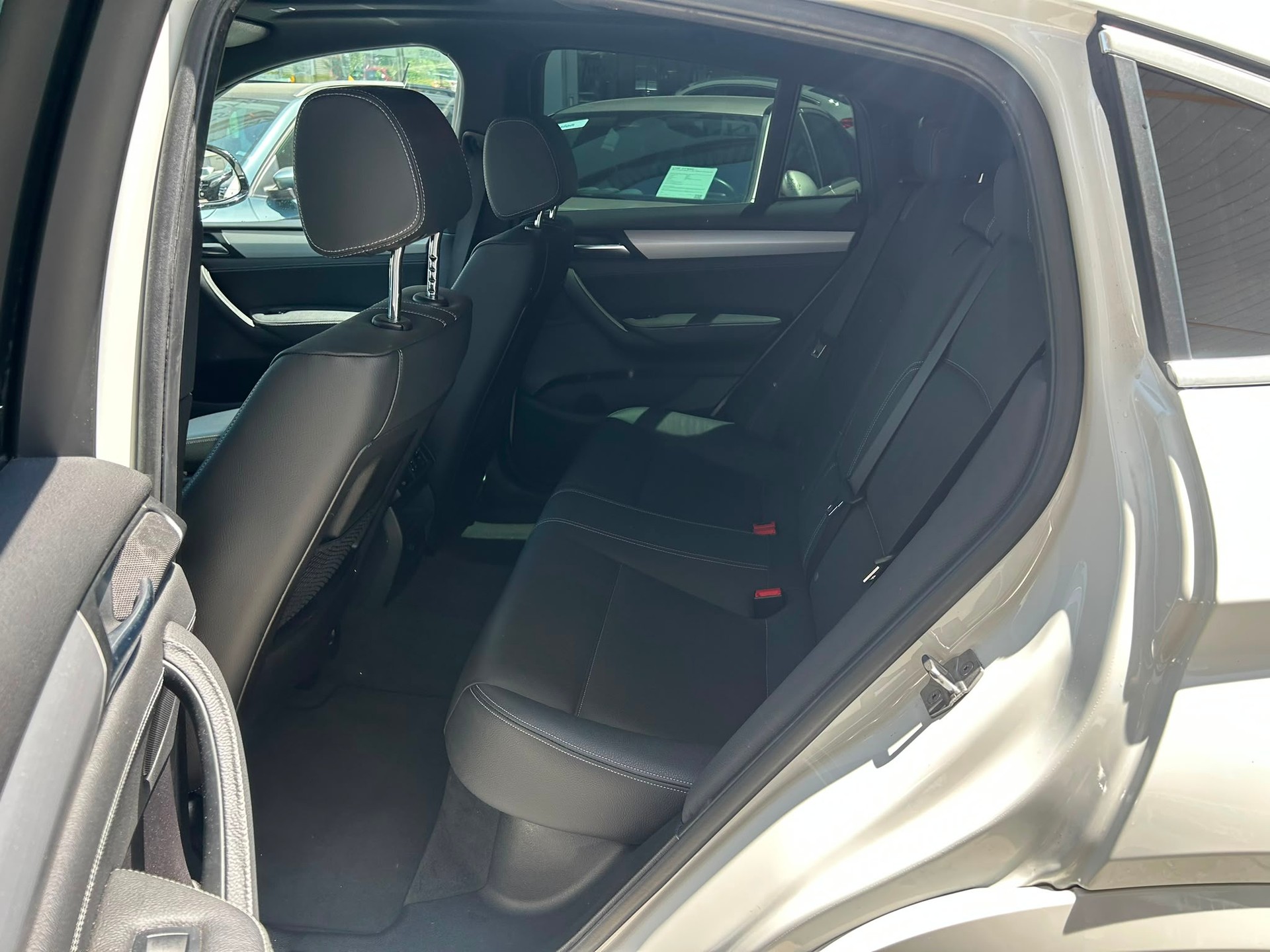BMW X4 xDrive 28i M Sport Steptronic-image-15