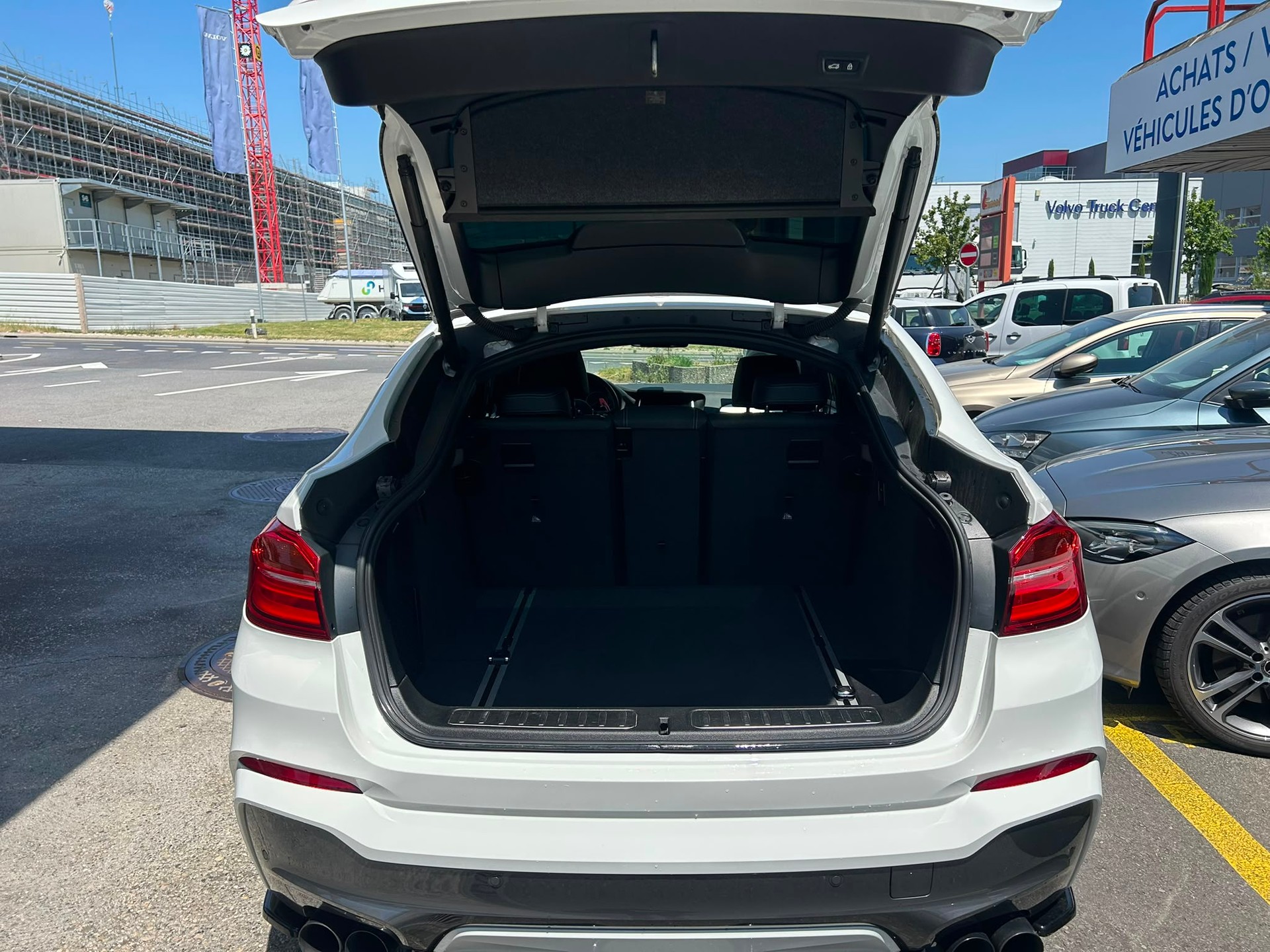 BMW X4 xDrive 28i M Sport Steptronic-image-4