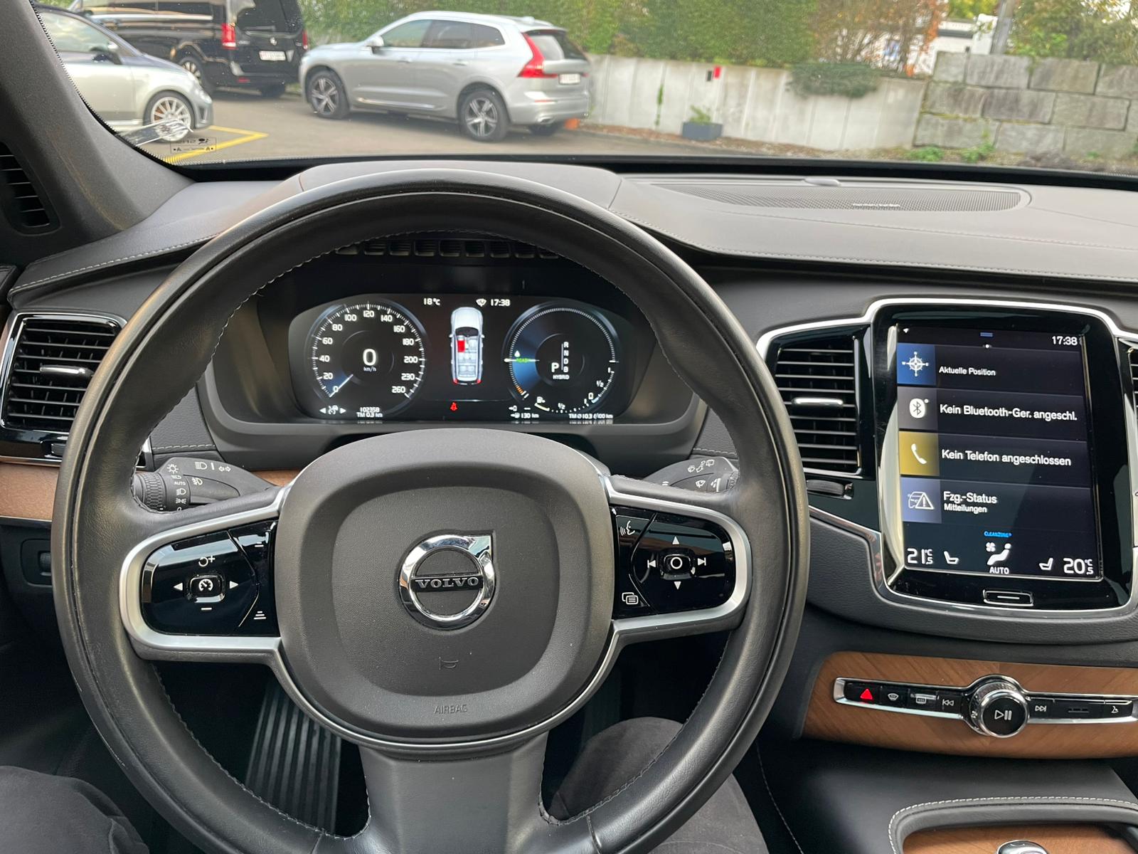 VOLVO XC90 T8 eAWD Inscription Geartronic-image-10