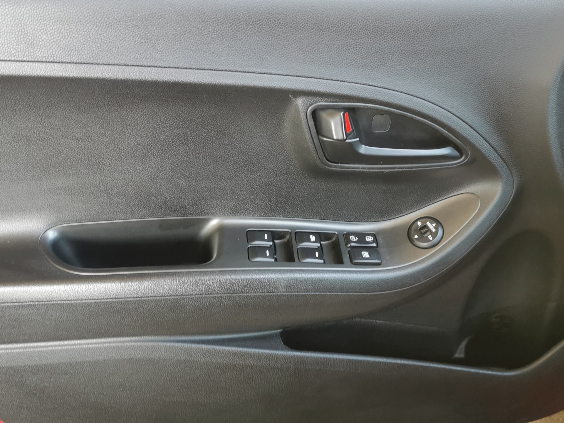 KIA Picanto 1.0 CVVT Trend-image-11
