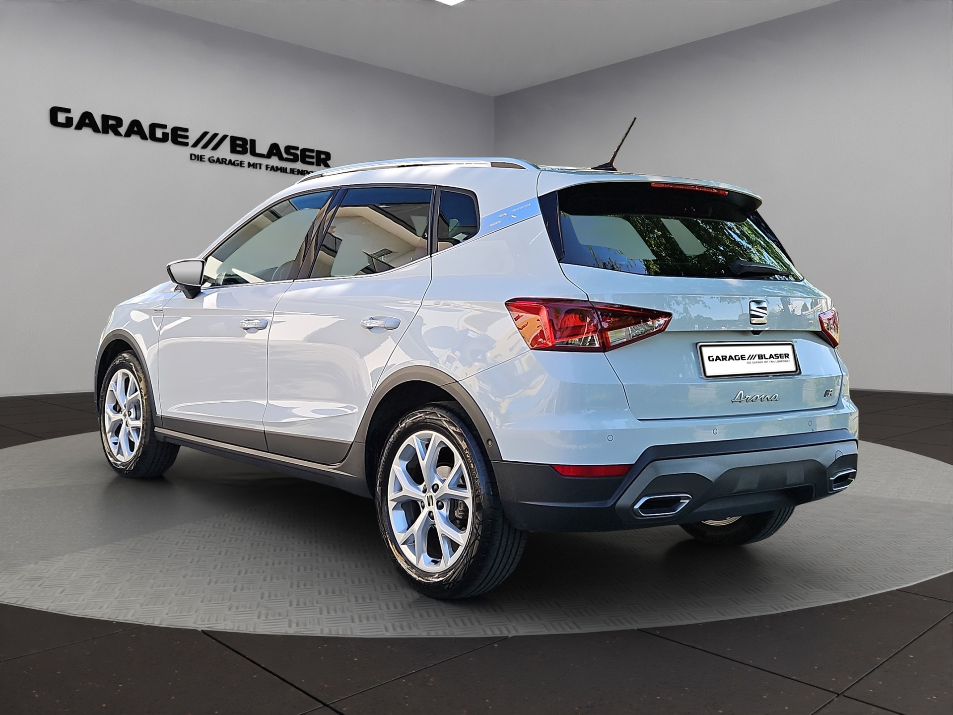 SEAT Arona 1.0 TSI Eco Hola FR DSG-showroom-element-2