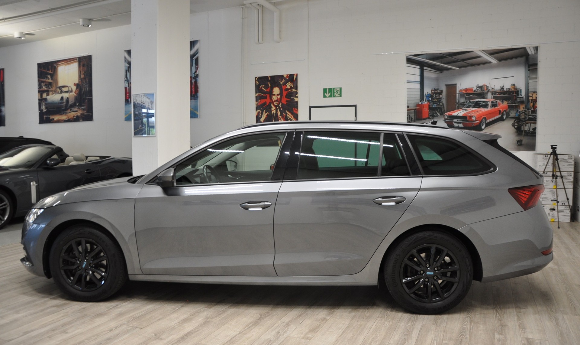 SKODA Octavia Combi 2.0 TDI DSG Ambition 4x4-showroom-element-2