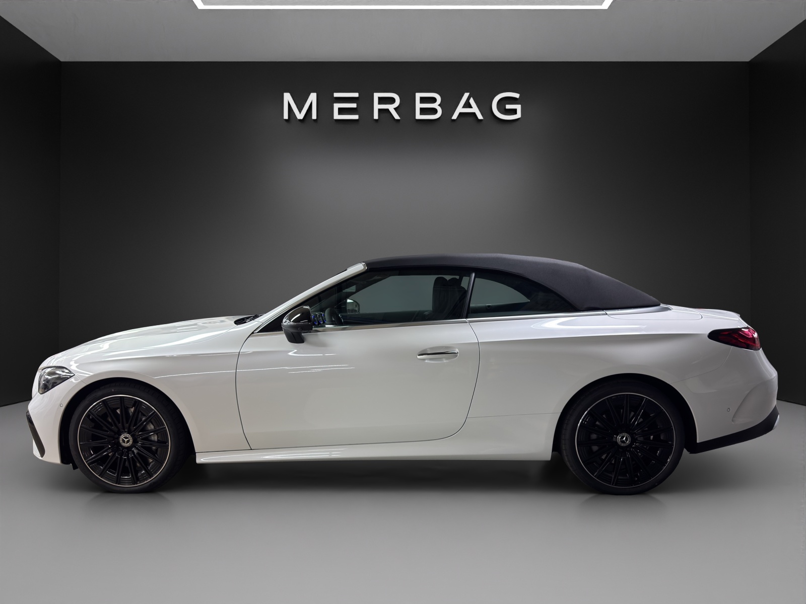 MERCEDES-BENZ CLE 450 Cabrio 4Matic 9G-Tronic-image-1