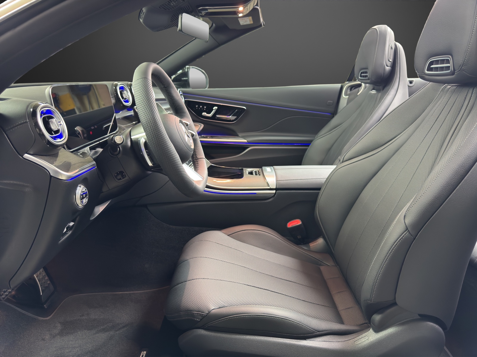 MERCEDES-BENZ CLE 450 Cabrio 4Matic 9G-Tronic-image-9