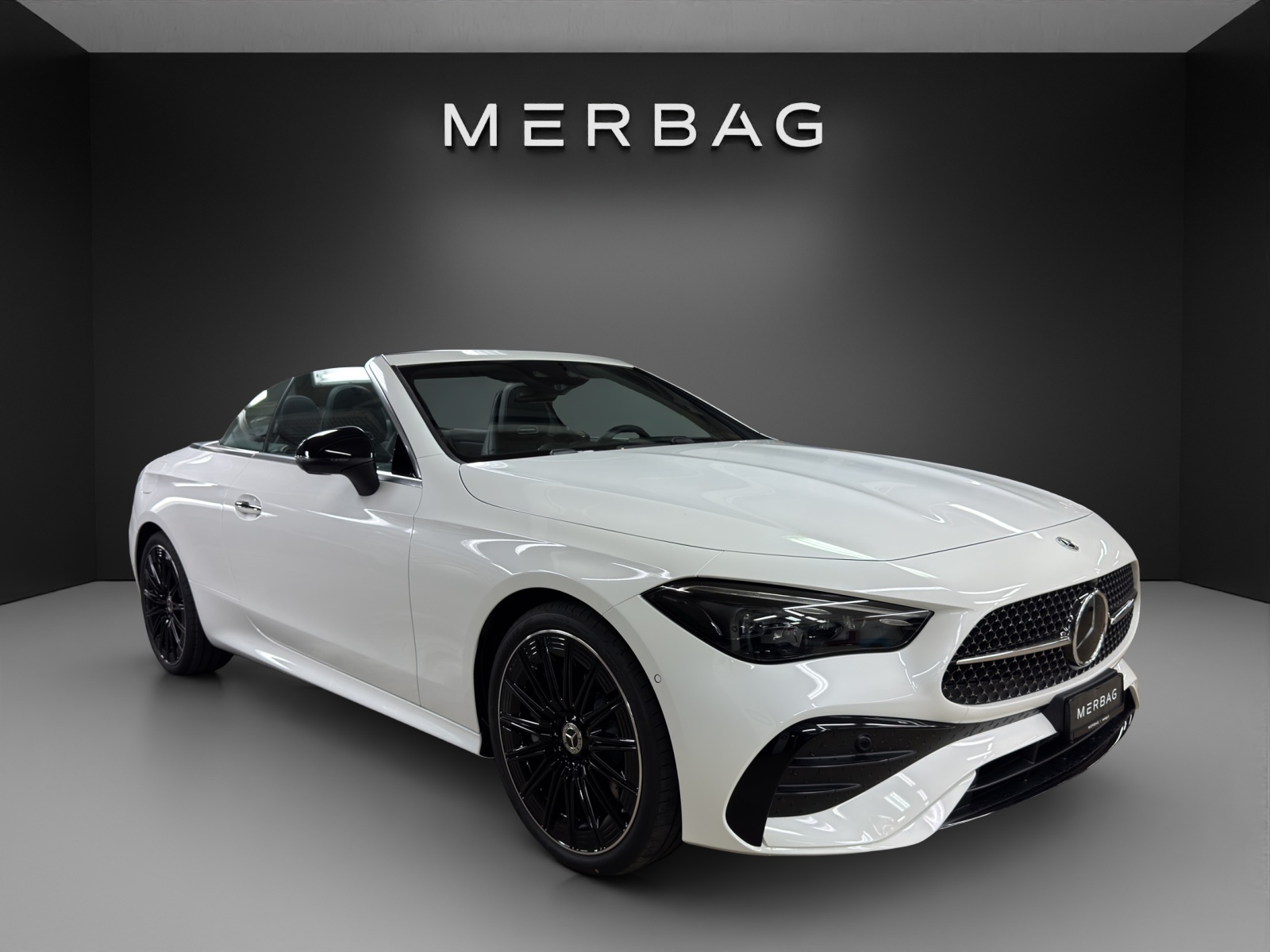 MERCEDES-BENZ CLE 450 Cabrio 4Matic 9G-Tronic-image-5