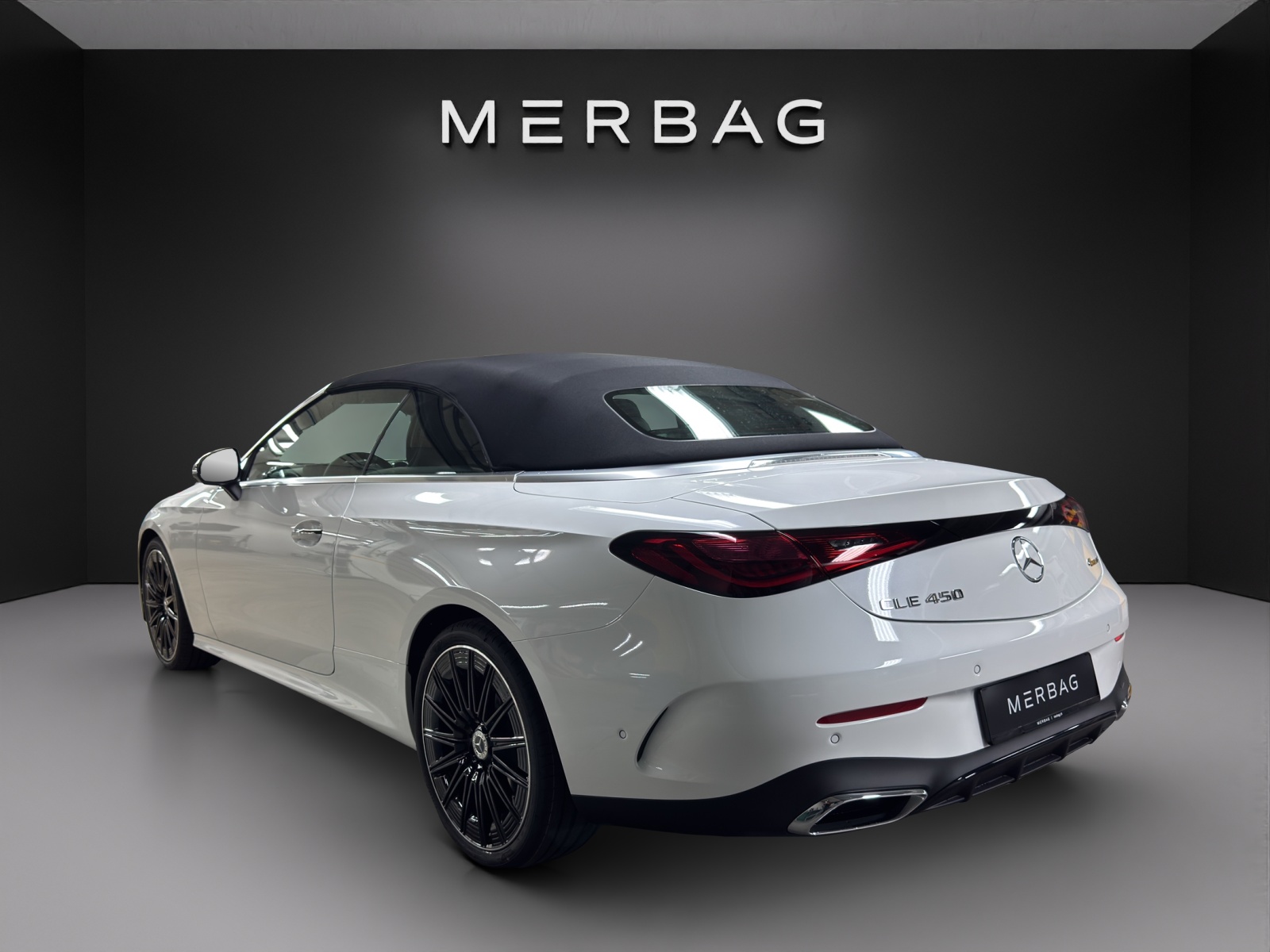 MERCEDES-BENZ CLE 450 Cabrio 4Matic 9G-Tronic-image-2